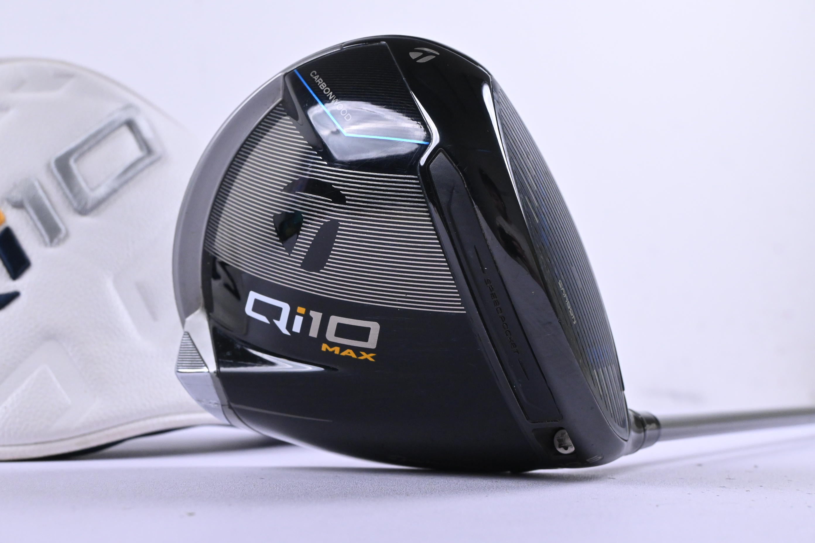 Taylormade Qi10 Max Driver / 10.5 Degree / Regular Flex Fujikura Speeder NX 50