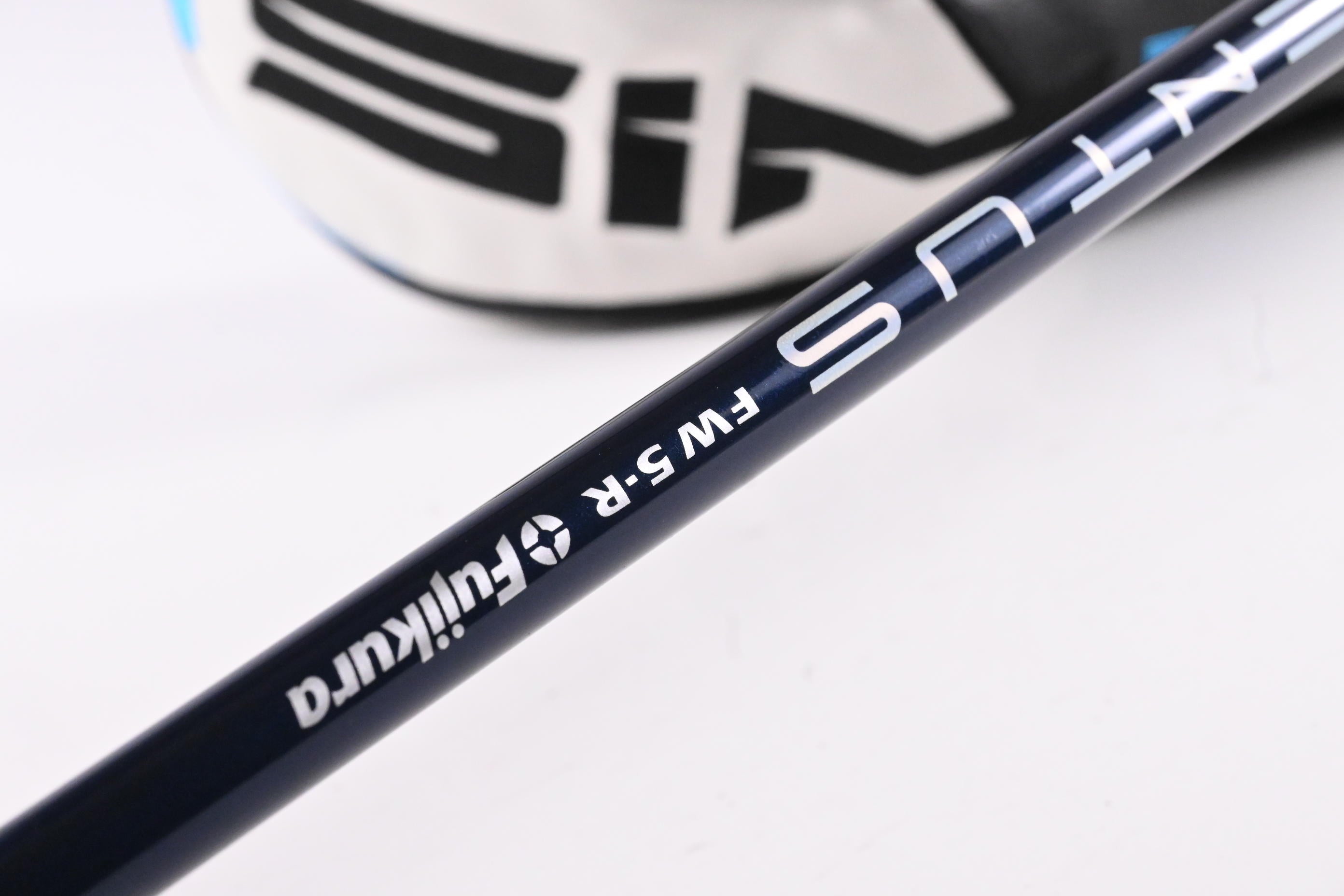 Taylormade SIM2 Max #5 Wood / 18 Degree / Regular Flex Ventus Blue 5 Shaft