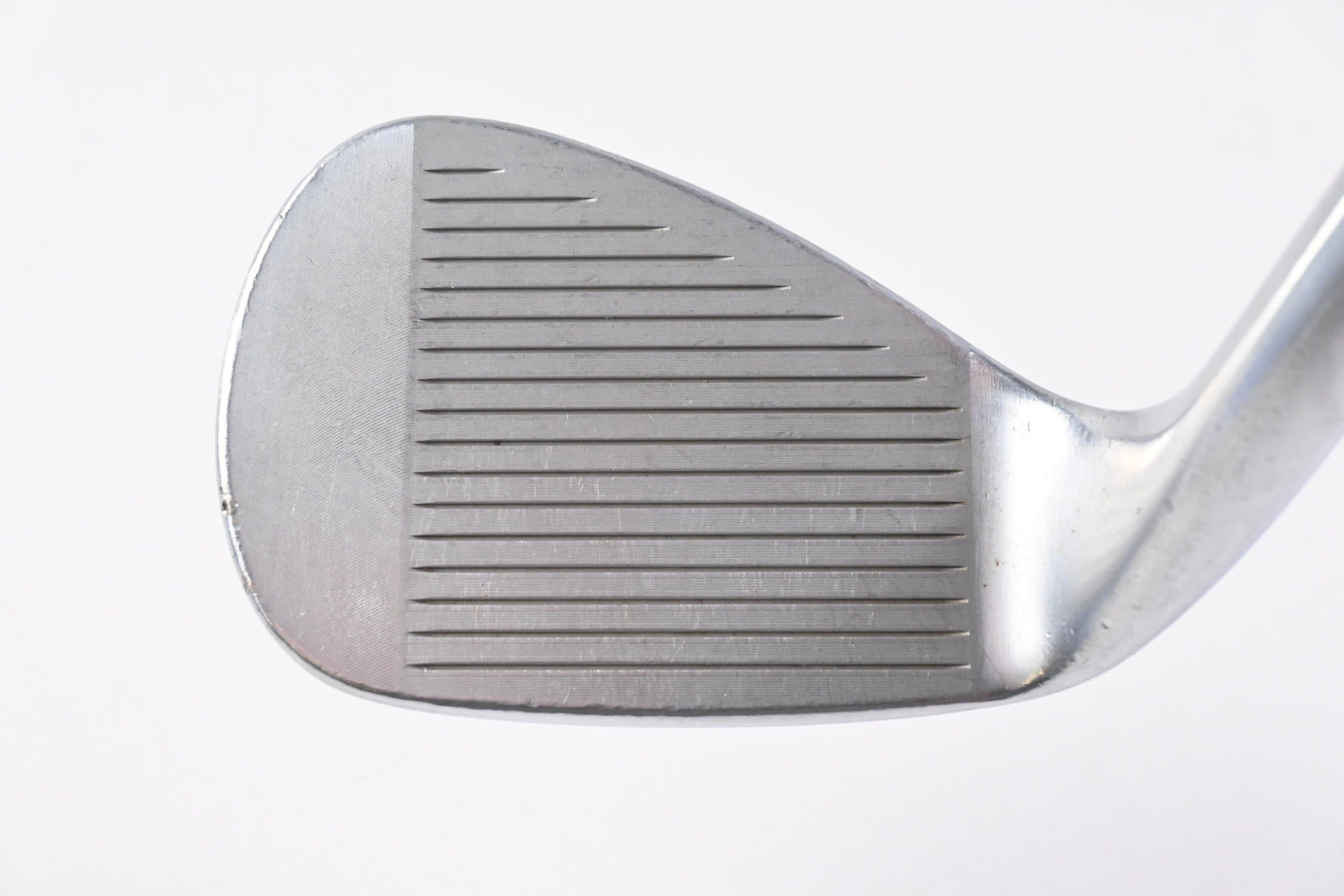 Titleist Vokey SM8 Gap Wedge / 52 Degree / Regular Flex AMT Black R300 Shaft
