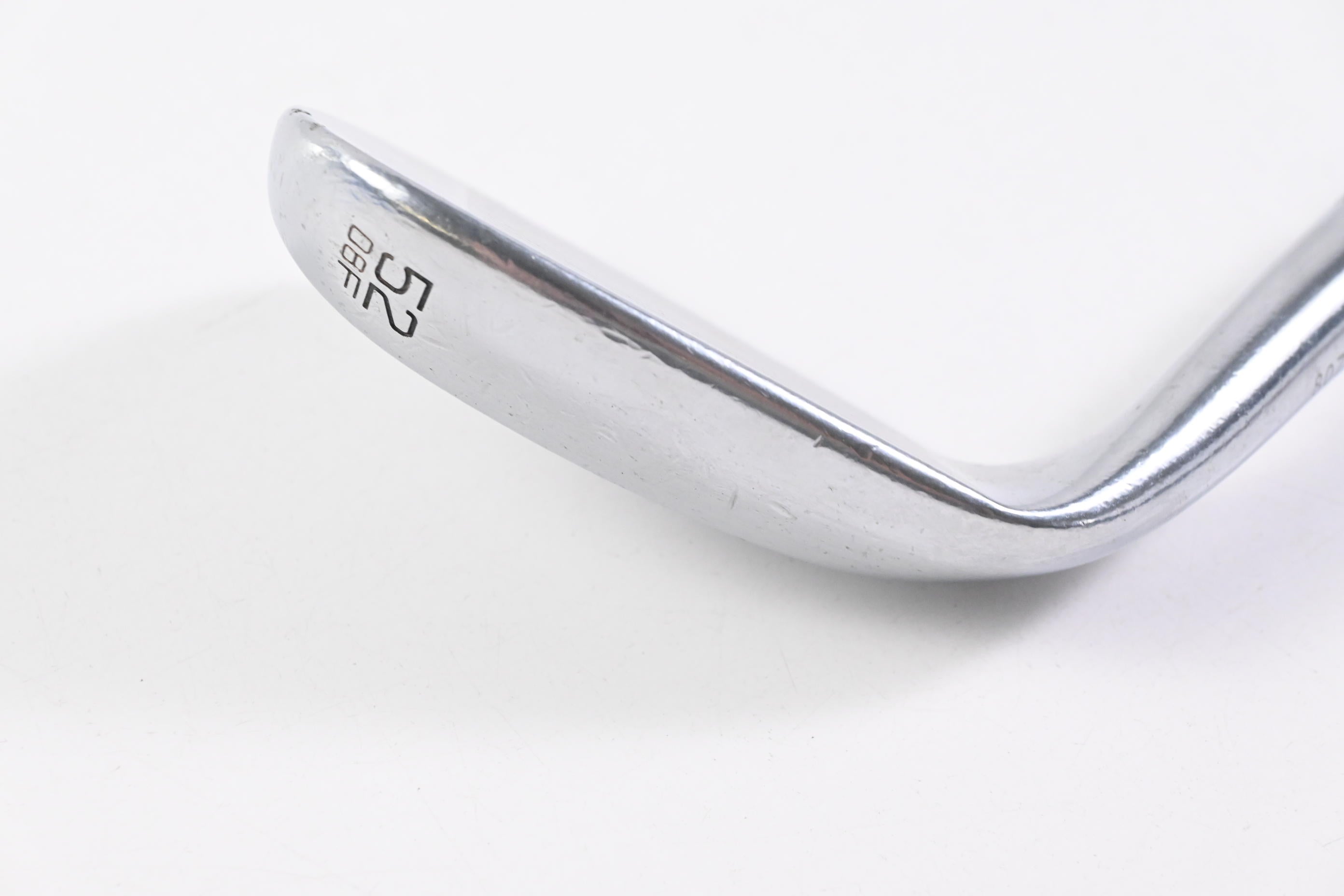 Titleist Vokey SM8 Gap Wedge / 52 Degree / Regular Flex AMT Black R300 Shaft
