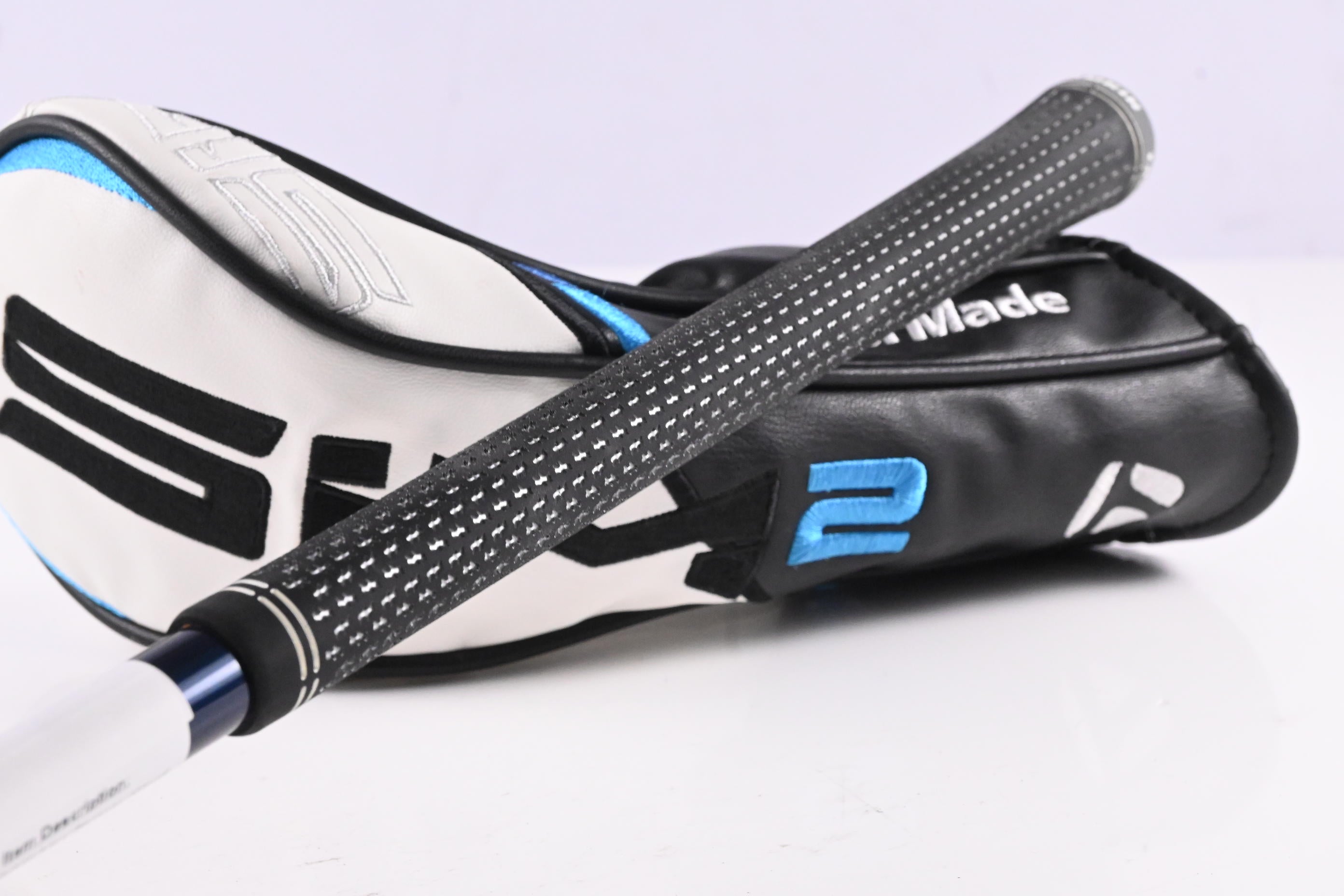 Taylormade SIM2 Max #5 Wood / 18 Degree / Regular Flex Ventus Blue 5 Shaft