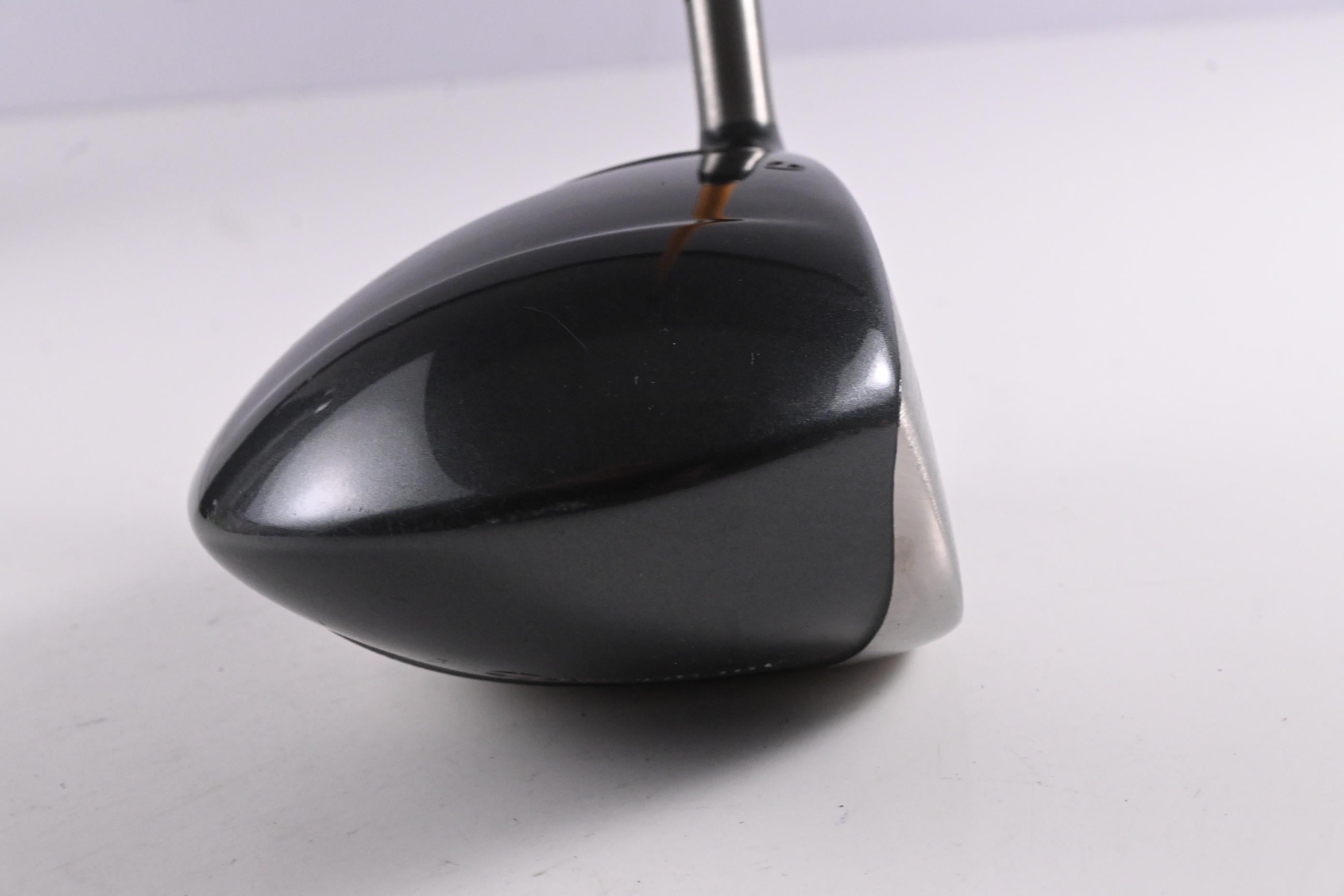 Taylormade Burner 860 Driver / 9.5 Degree / Stiff Flex UST ProForce 65 Gold