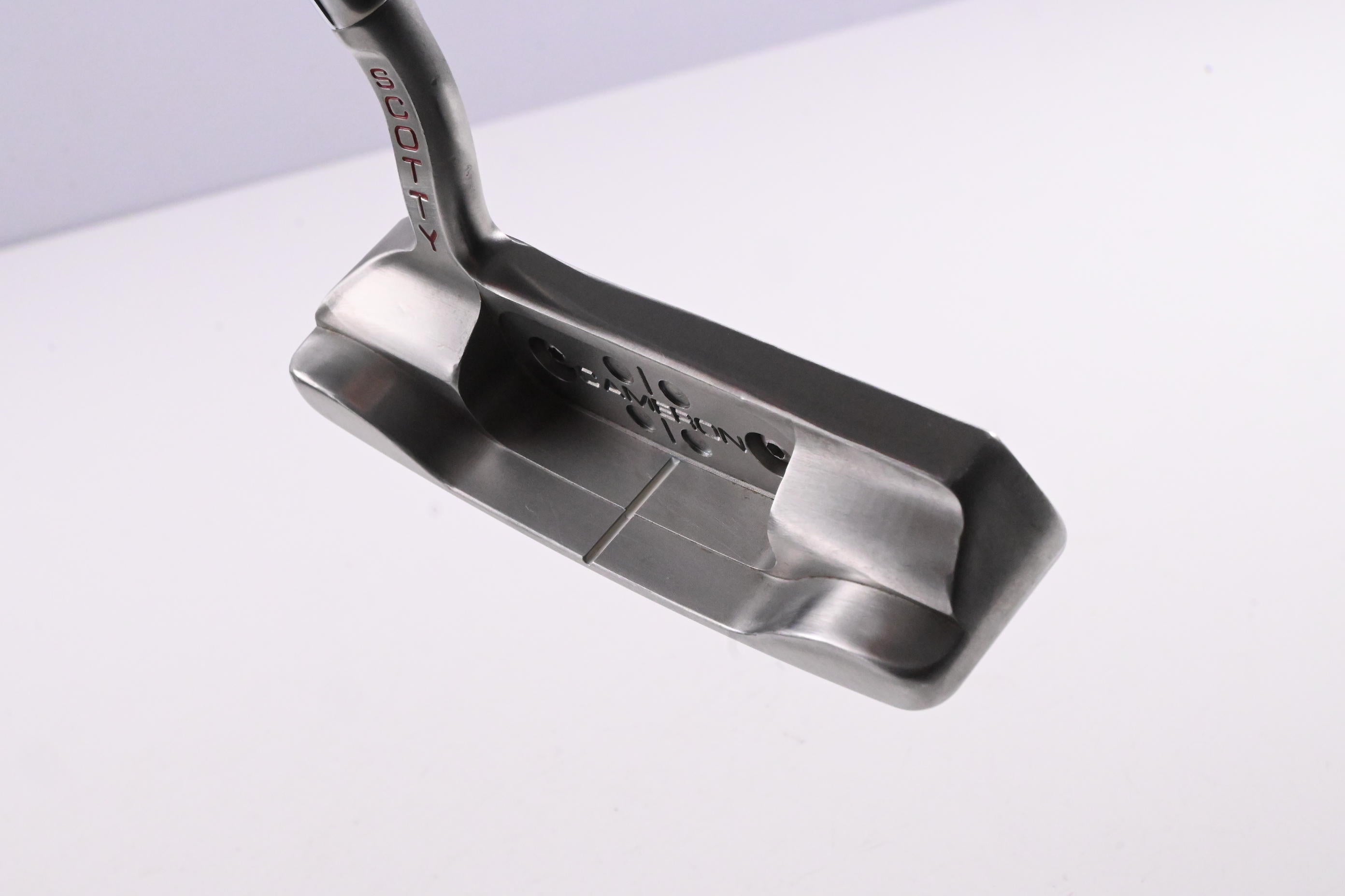 Scotty Cameron Studio Style Newport 1.5 Putter / 35 Inch