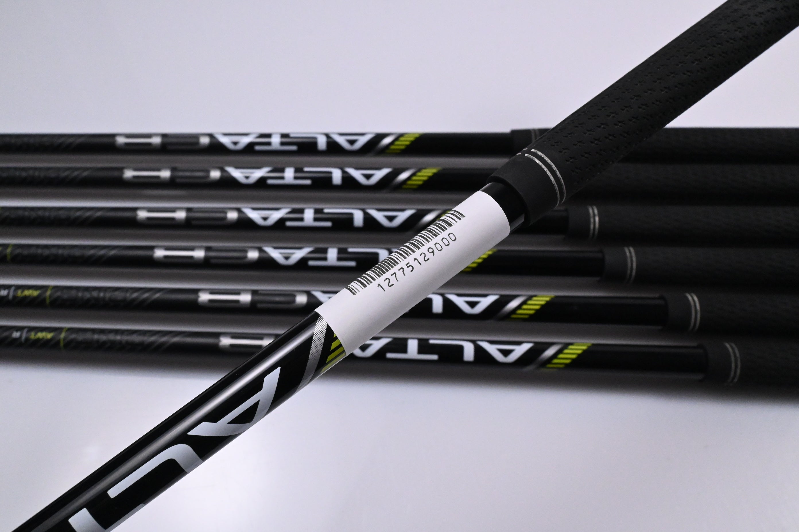 Ping i230 Irons / 4-PW / Orange Dot / Regular Flex Ping ALTA CB Black AWT Shafts