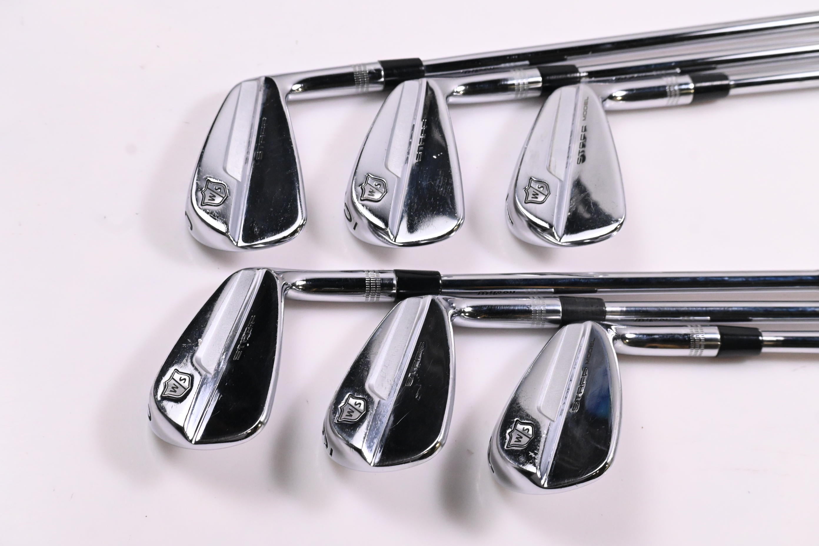 Wilson Staff Model Blade 2019 Irons / 5-PW / Stiff Flex Steel Shafts