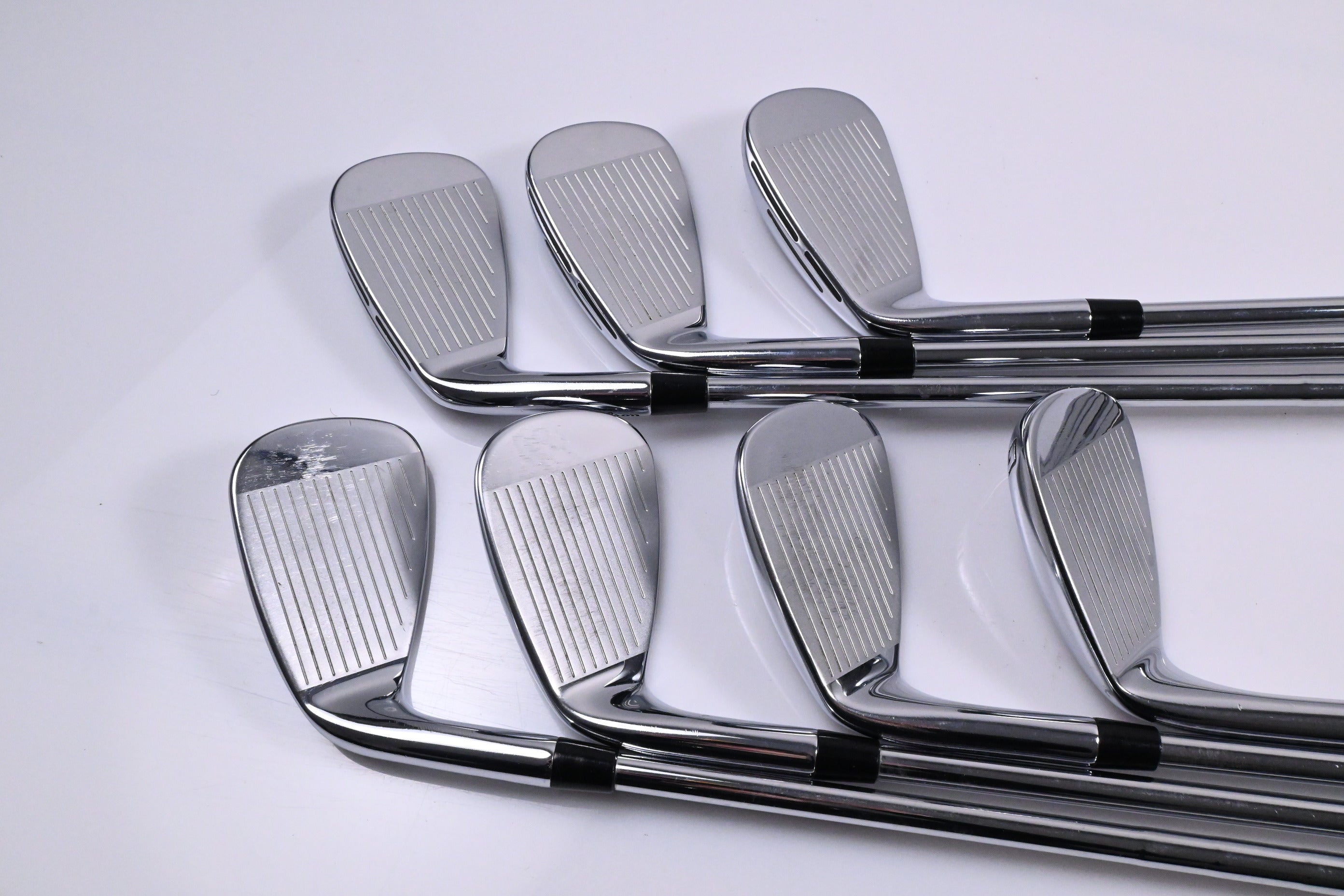Wilson DYNAPWR Forged Irons / 5-PW+GW / Stiff Flex KBS Tour Lite Shafts