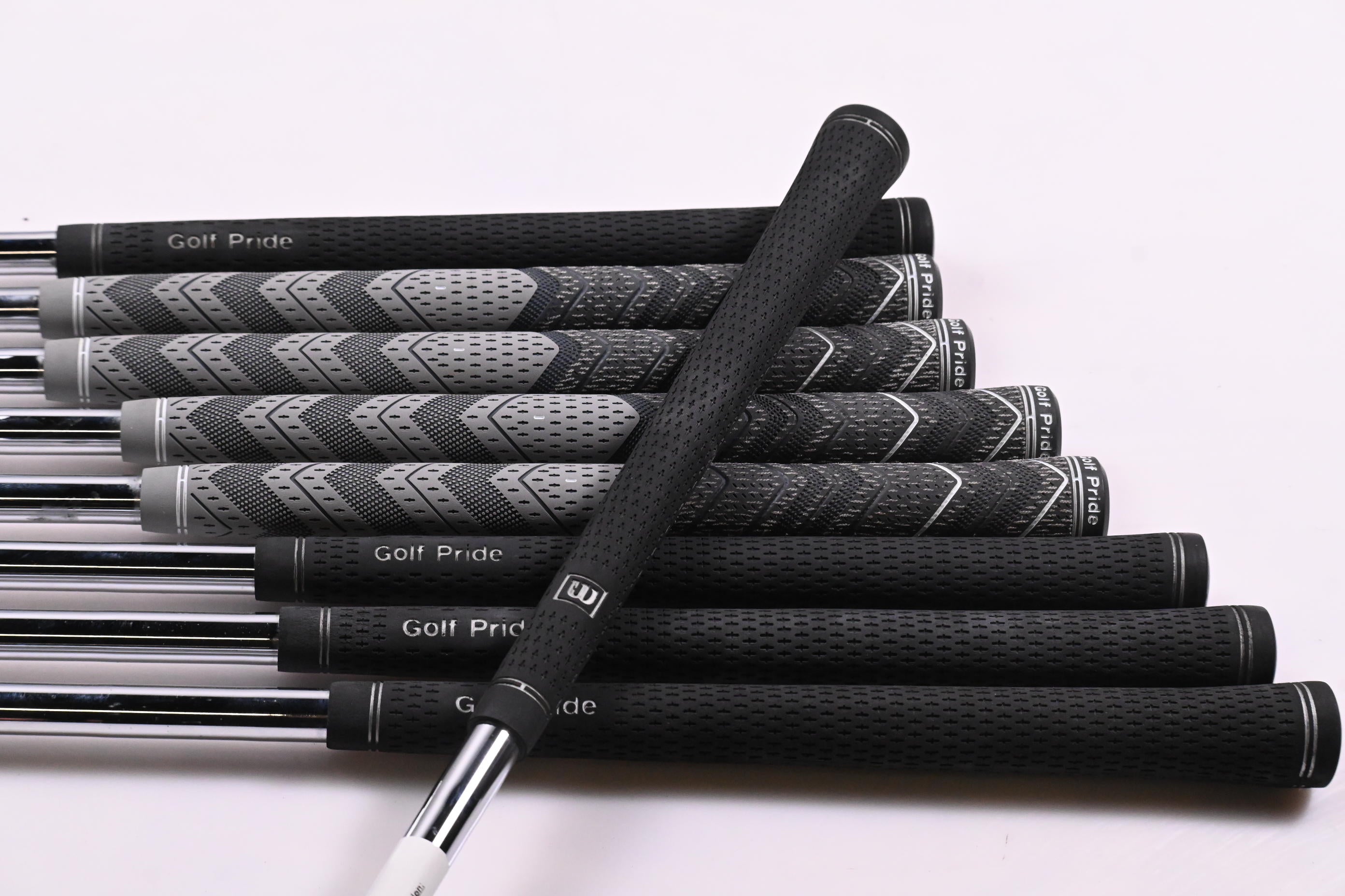 Wilson Deep Red Irons / 3-PW+SW / Regular Flex Wilson Fat Shafts
