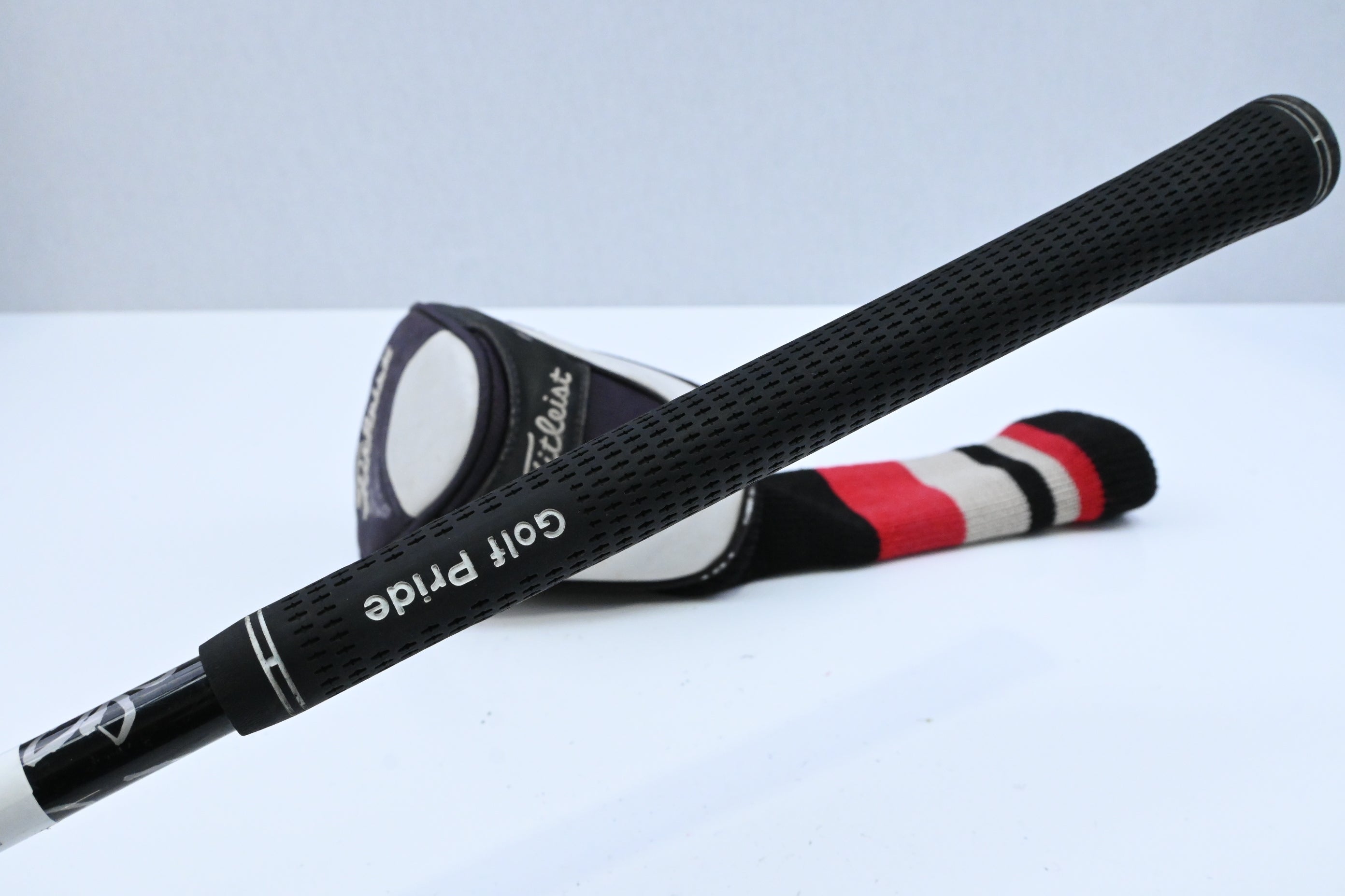 Titleist 910 F #3 Wood / 15 Degree / X-Flex Diamana Ahina 82 Shaft