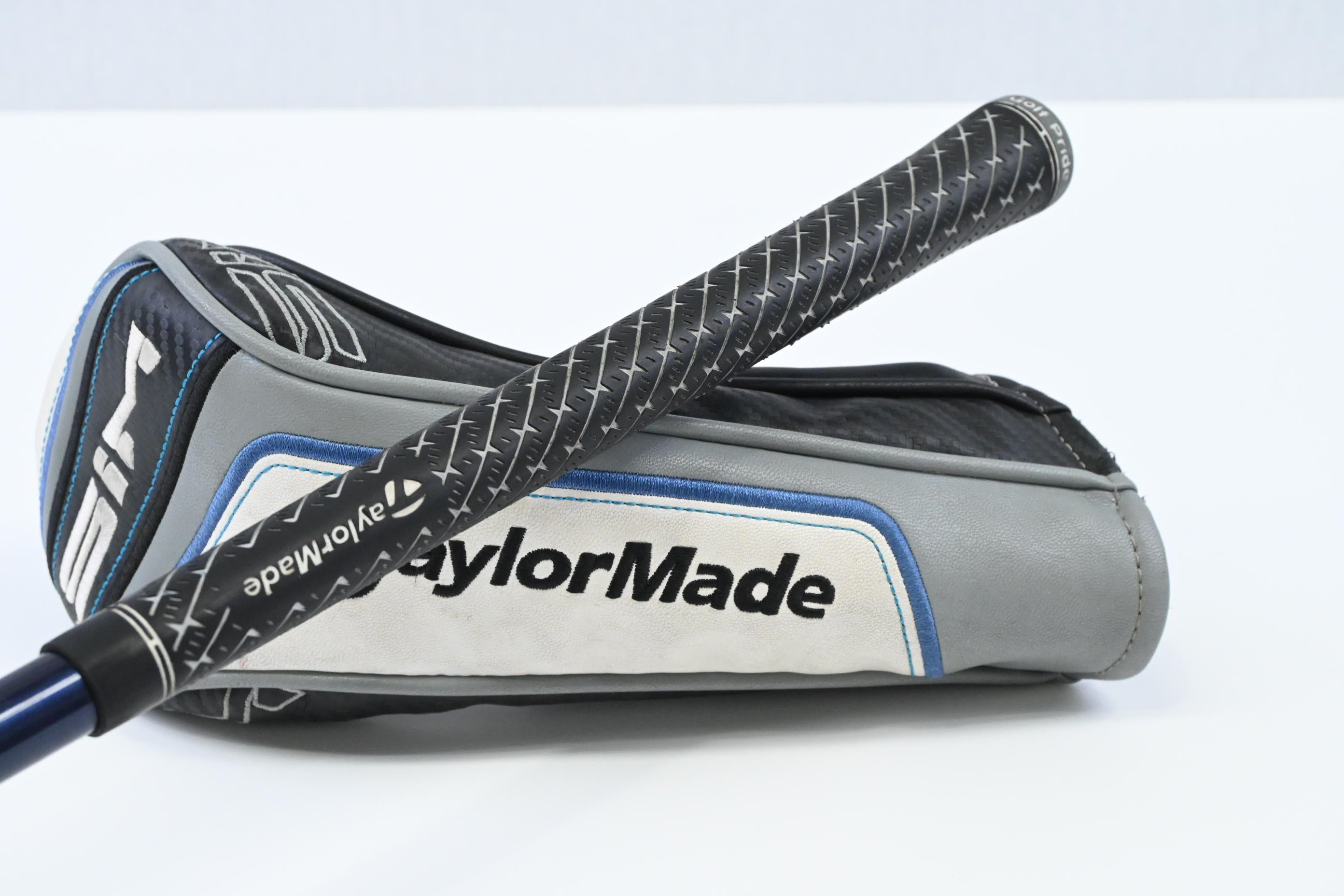 Taylormade SIM Max #3 Wood / 15 Degree / Regular Flex Fujikura Ventus Blue 5