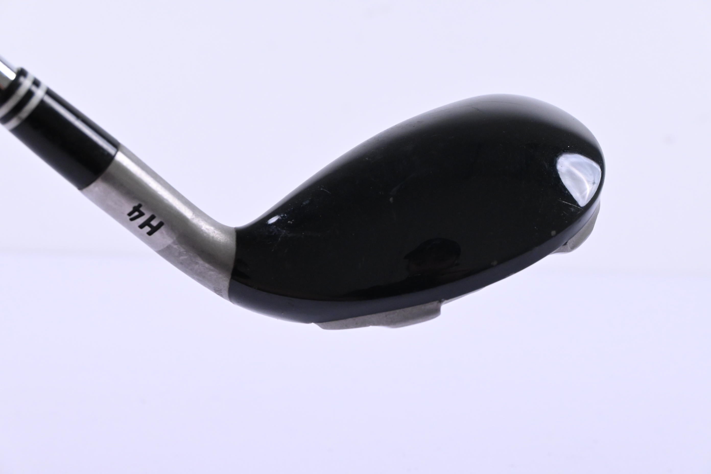 Cleveland Classic #4 Hybrid / 23 Degree / Regular Flex Dynamic Gold 105 Shaft
