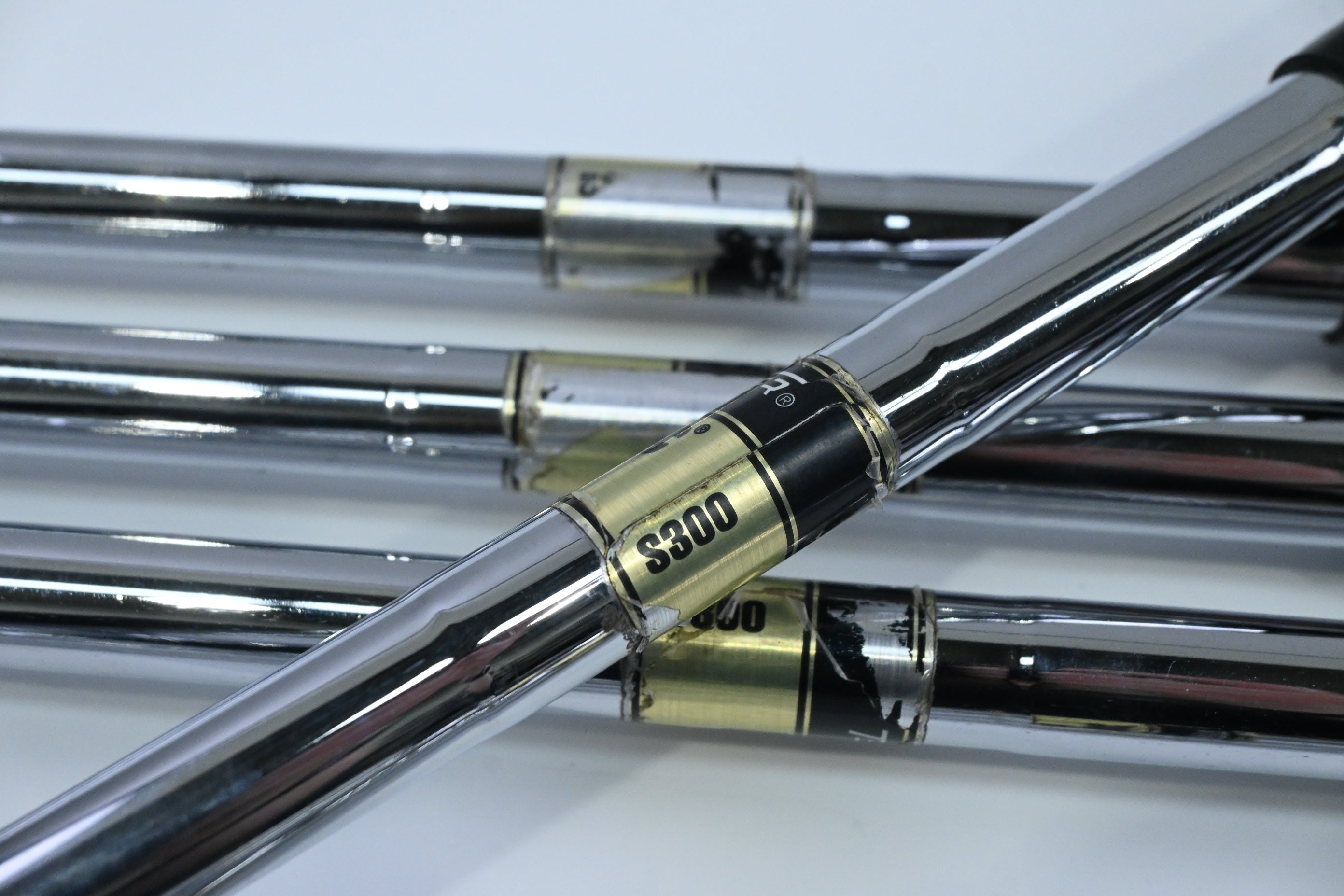 Cobra Pro MB Irons / 4-PW / Stiff Flex Dynamic Gold S300 Shafts