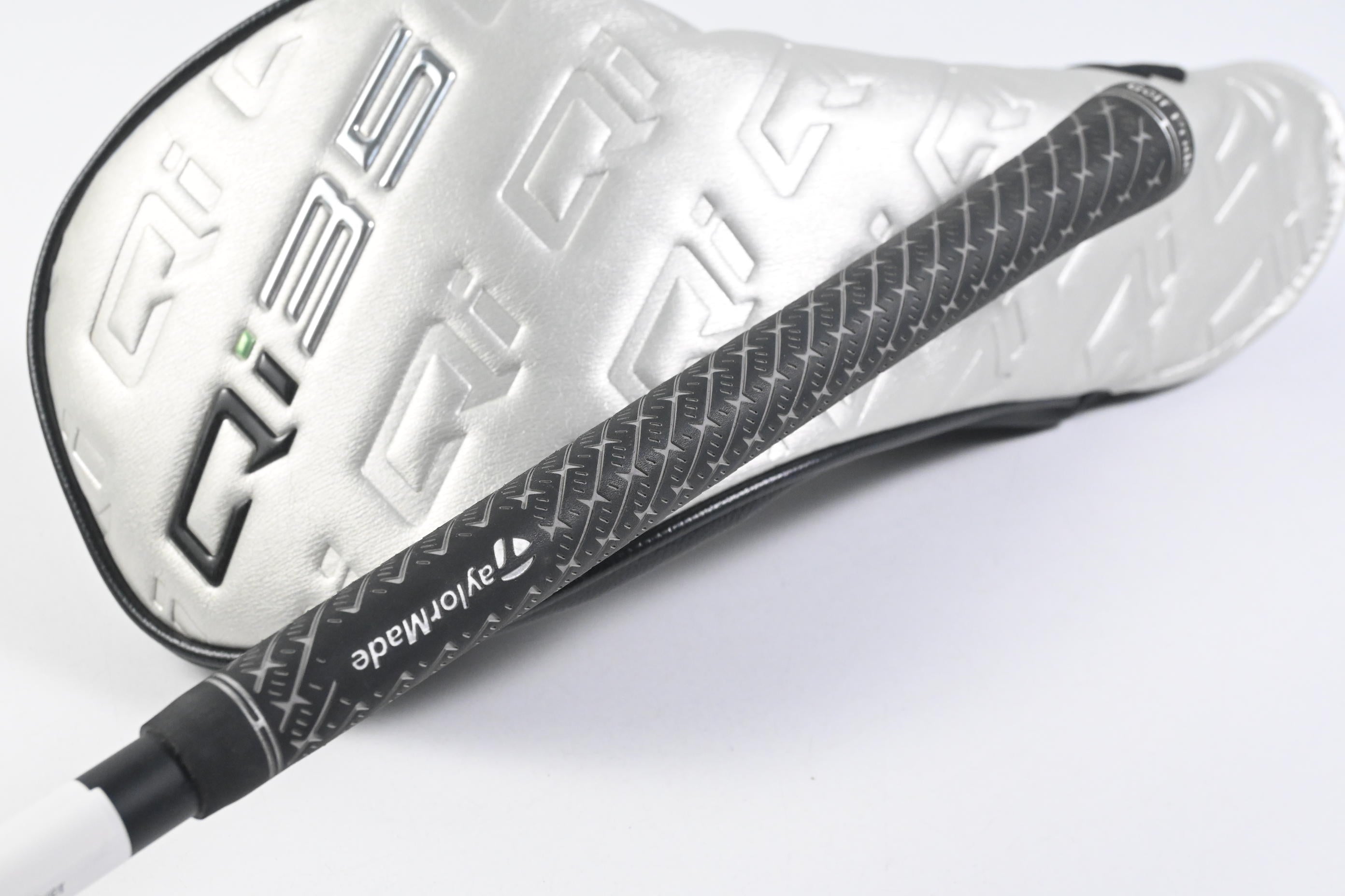 Taylormade Qi35 LS Driver / 10.5 Degree / Stiff Flex Kai'li Dark Waves Blue CB