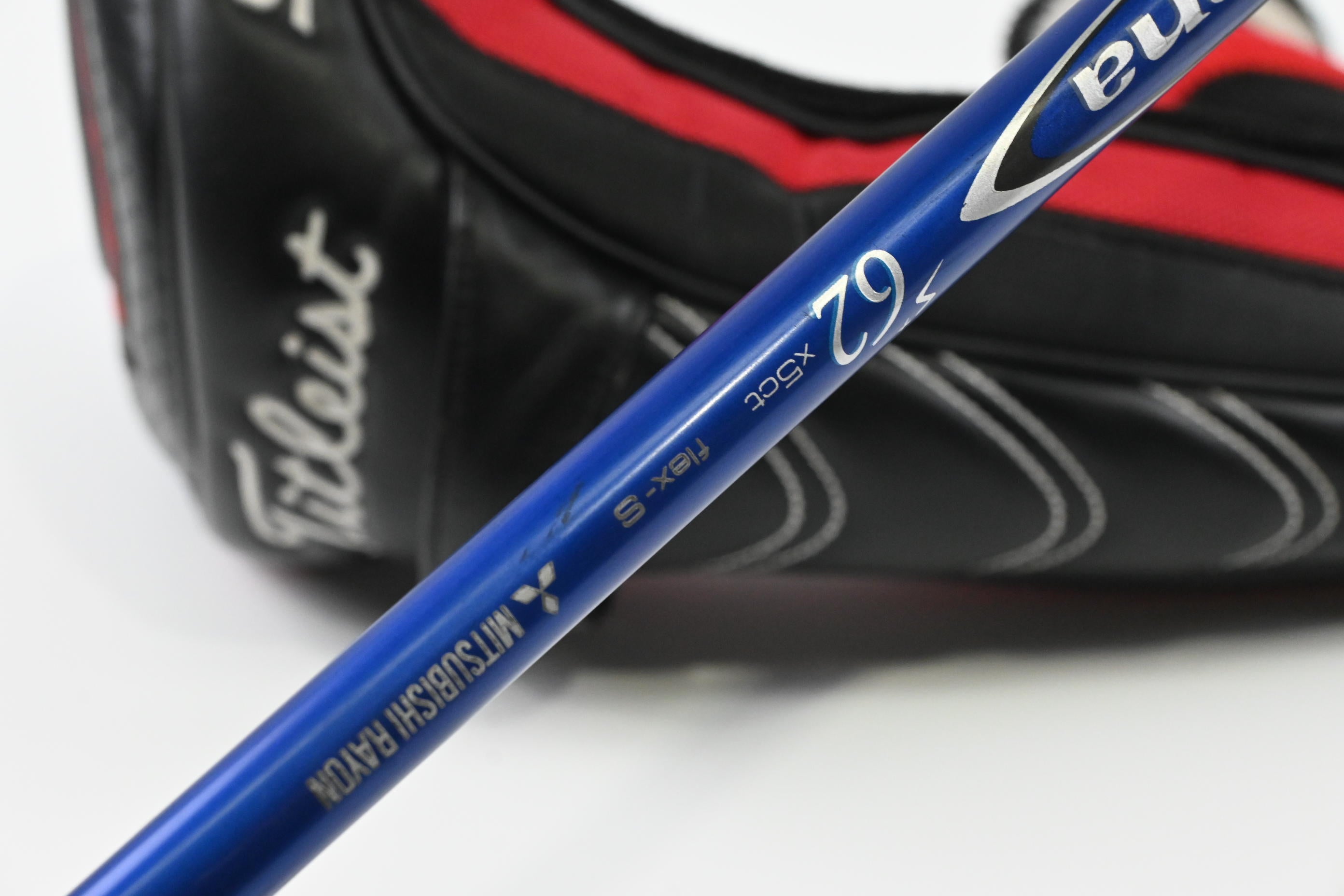 Titleist 913 D3 Driver / 10.5 Degree / Stiff Flex Diamana S+ Blue 62