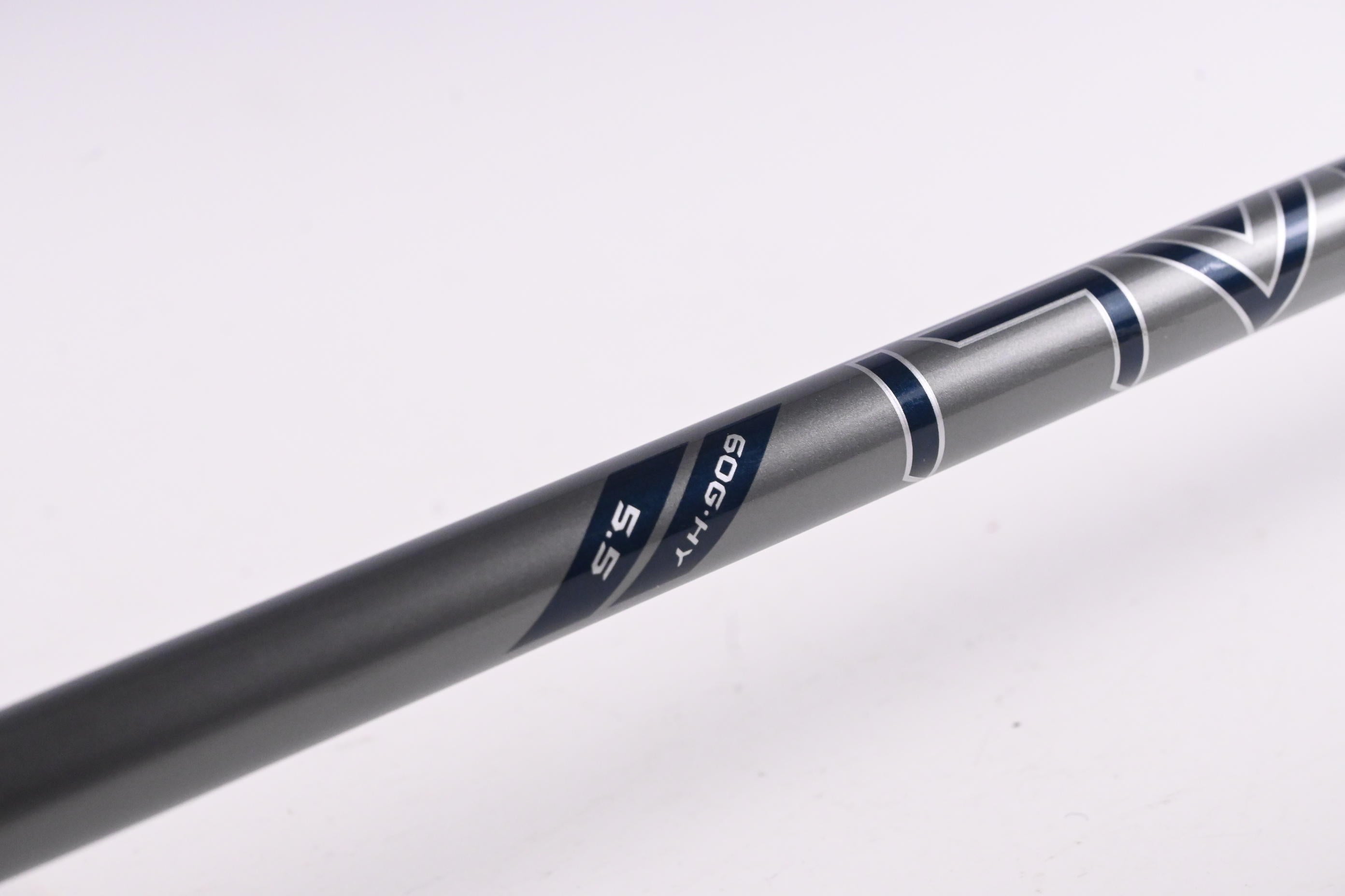 Callaway Elyte #4 Hybrid / 22 Degree / Regular Flex Denali Charcoal 60 Shaft