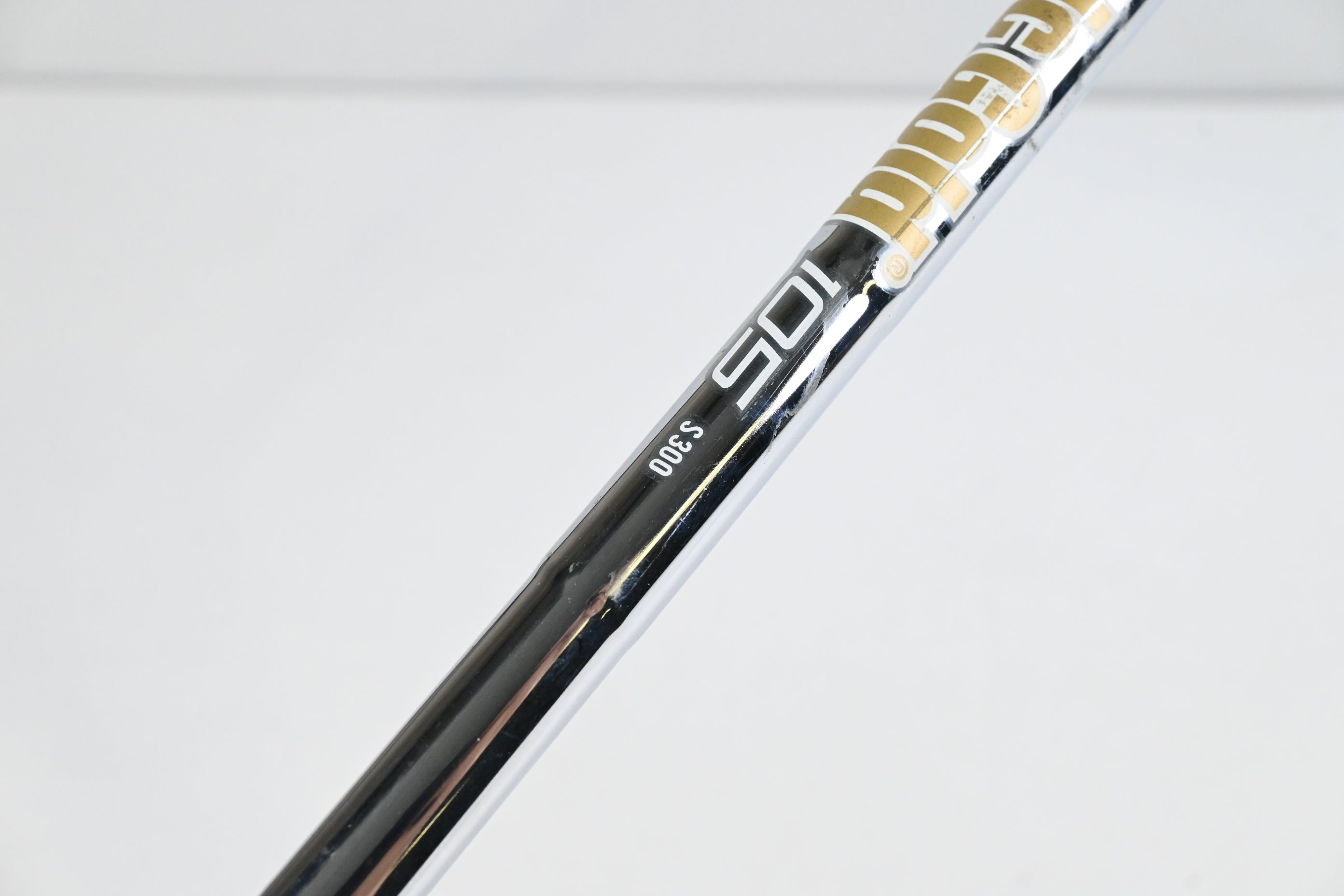 Titleist 716 CB #6 Iron / Stiff Flex Dynamic Gold S300 105 Shaft