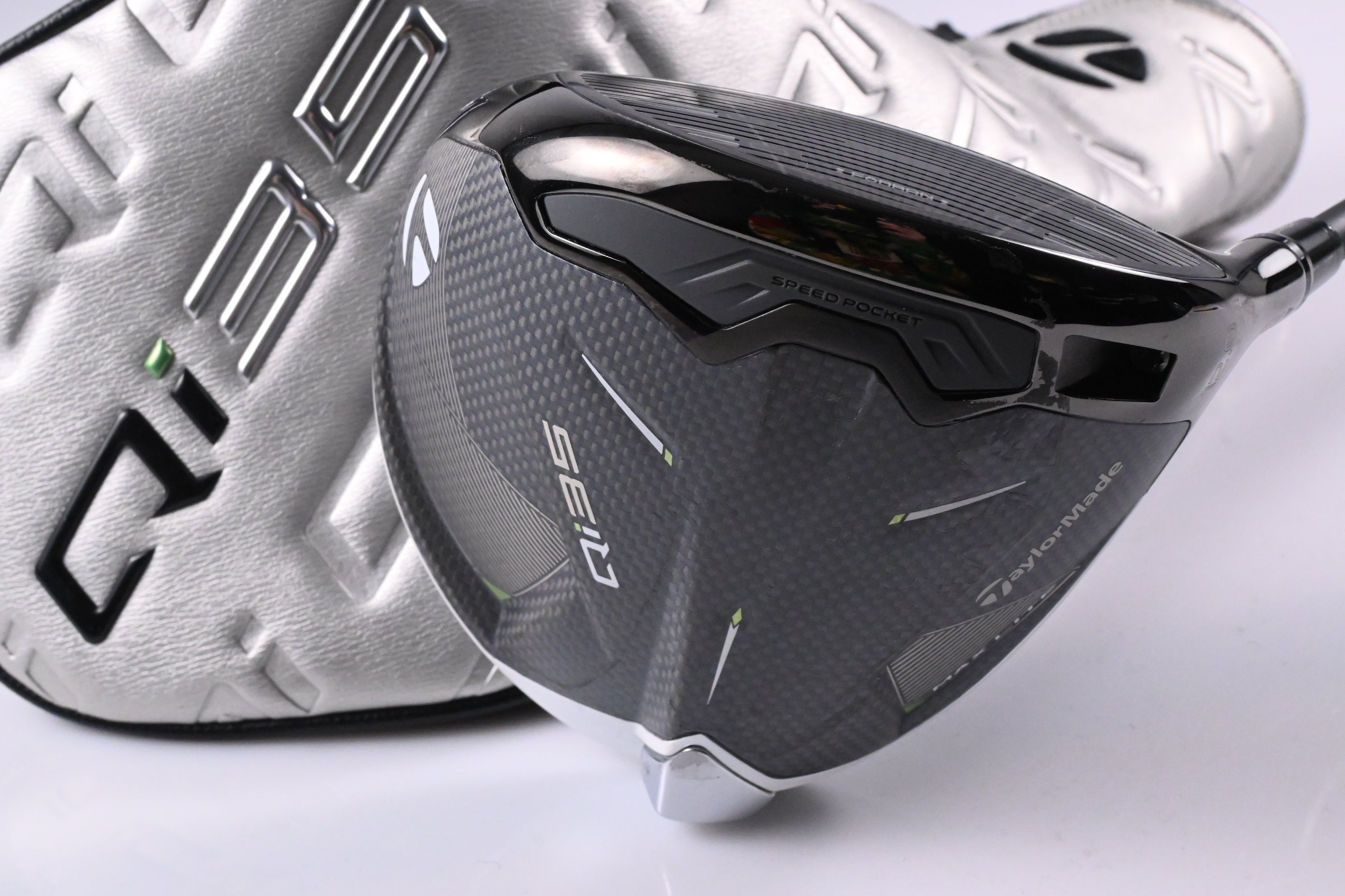 Taylormade Qi35 Max Lite Driver / 12 Degree / Senior Flex Vanquish 4 Shaft