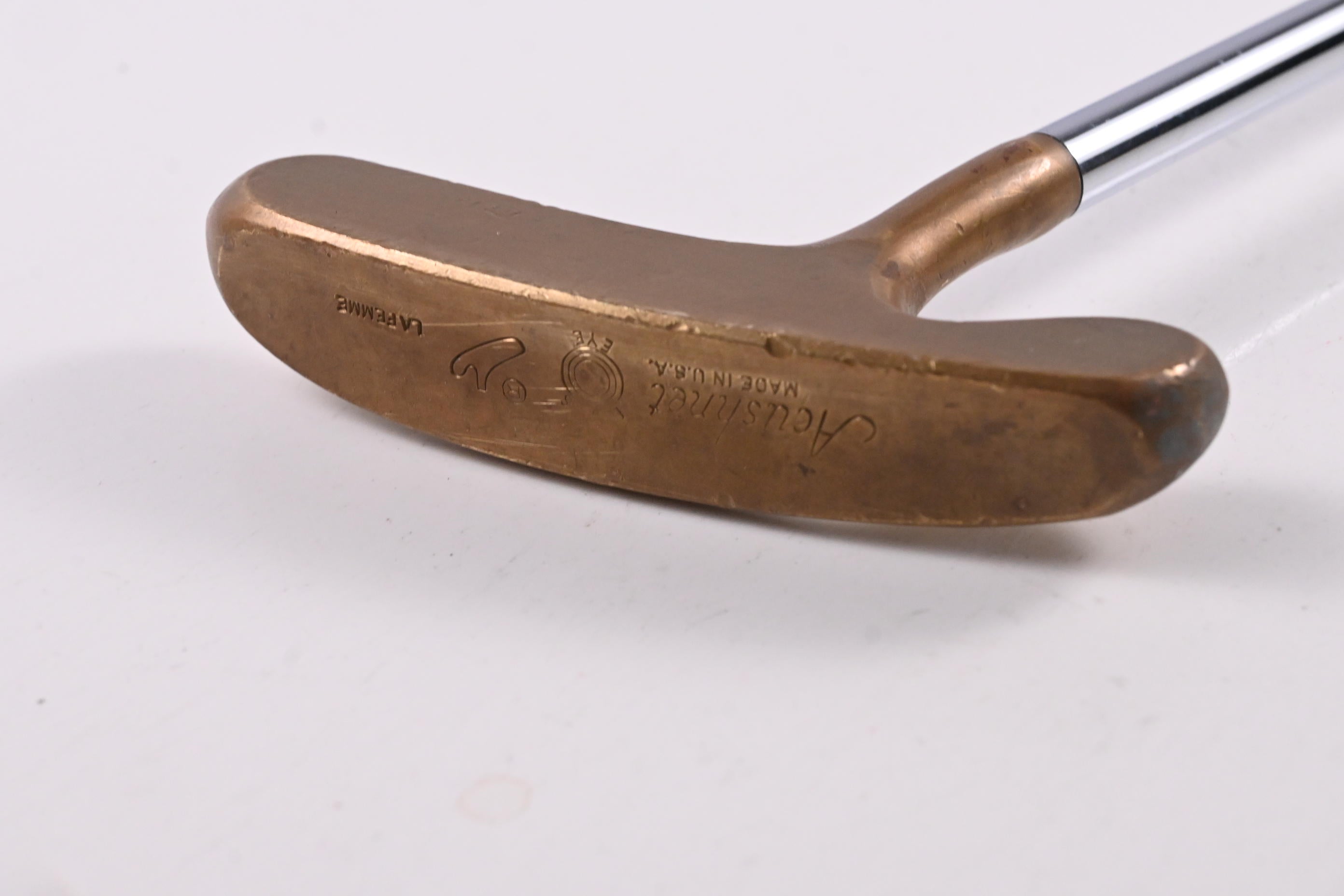 Acushnet Bullseye Putter / 33 Inch
