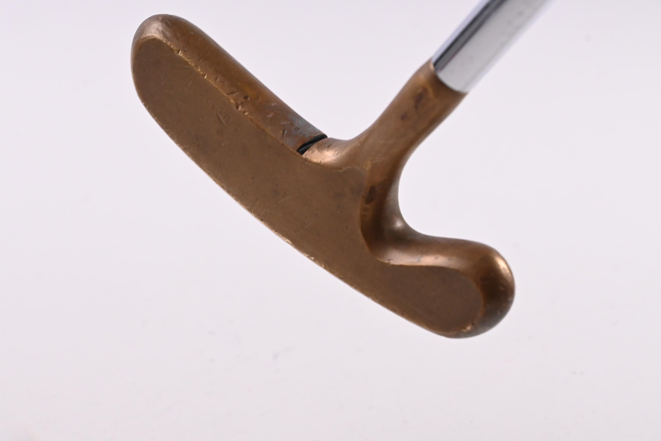 Acushnet Bullseye Putter / 33 Inch