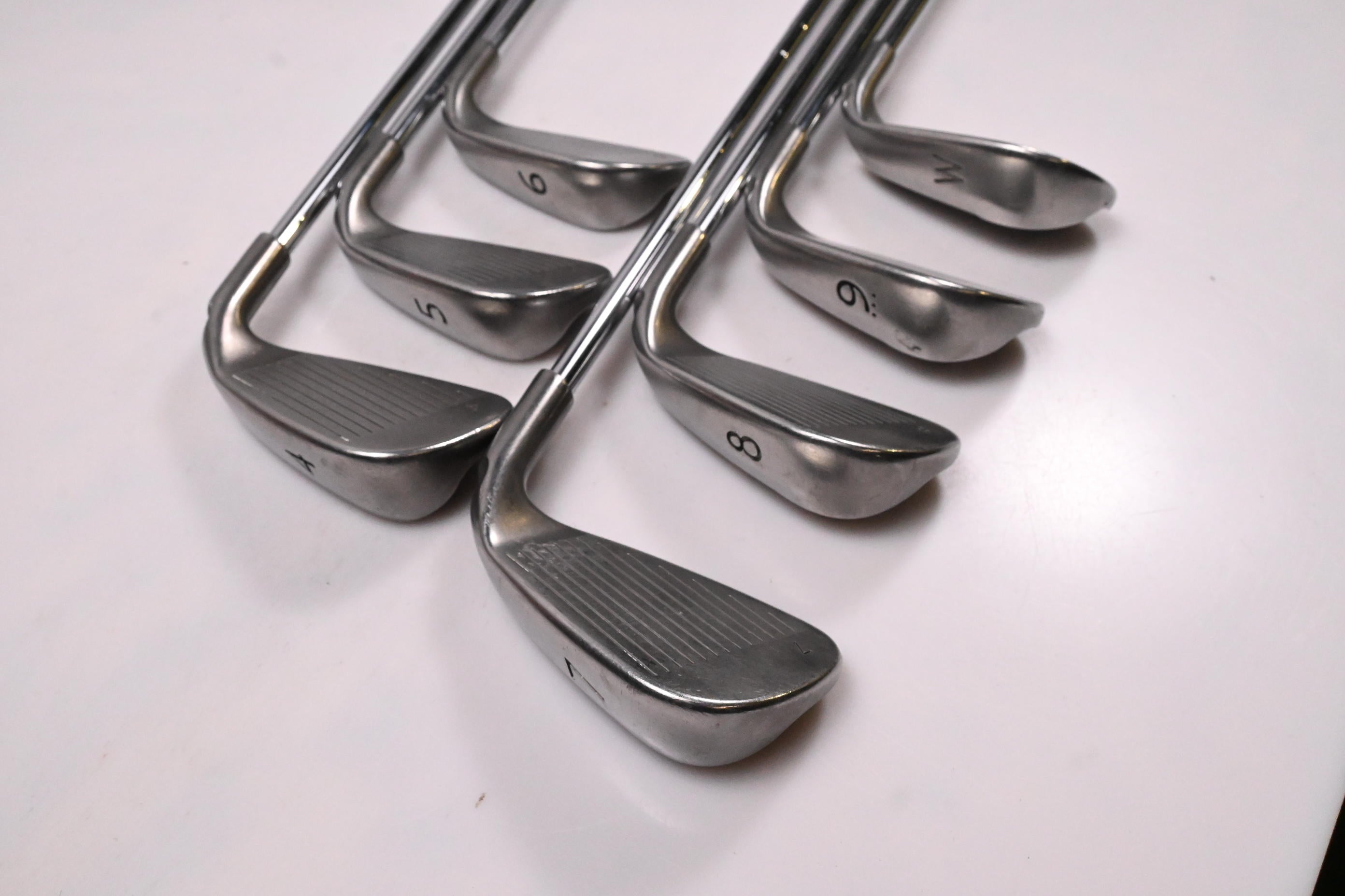 Left Hand Ping G25 Irons / 4-PW / Green Dot / Regular Flex Ping CFS Shafts