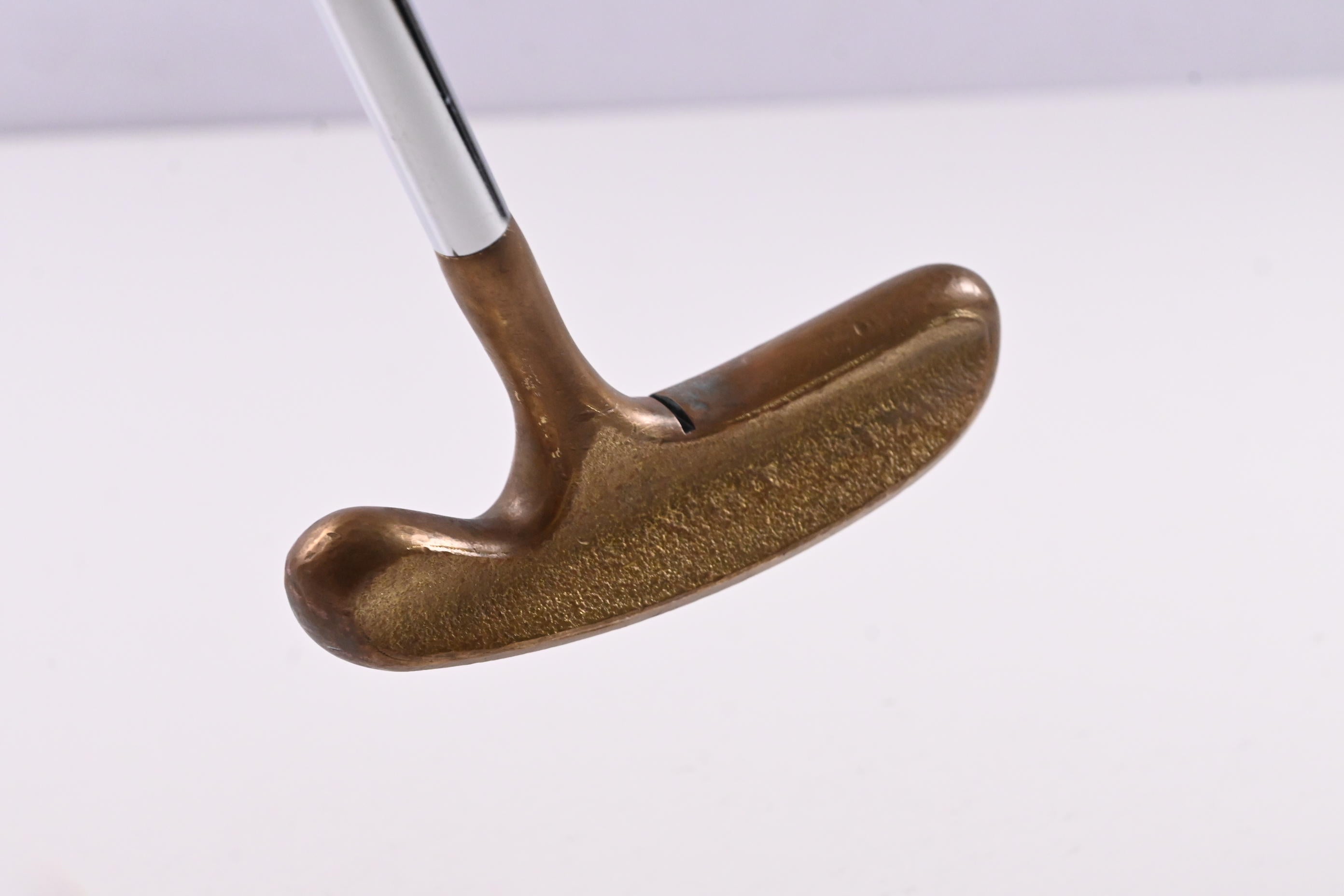 Acushnet Bullseye Putter / 33 Inch