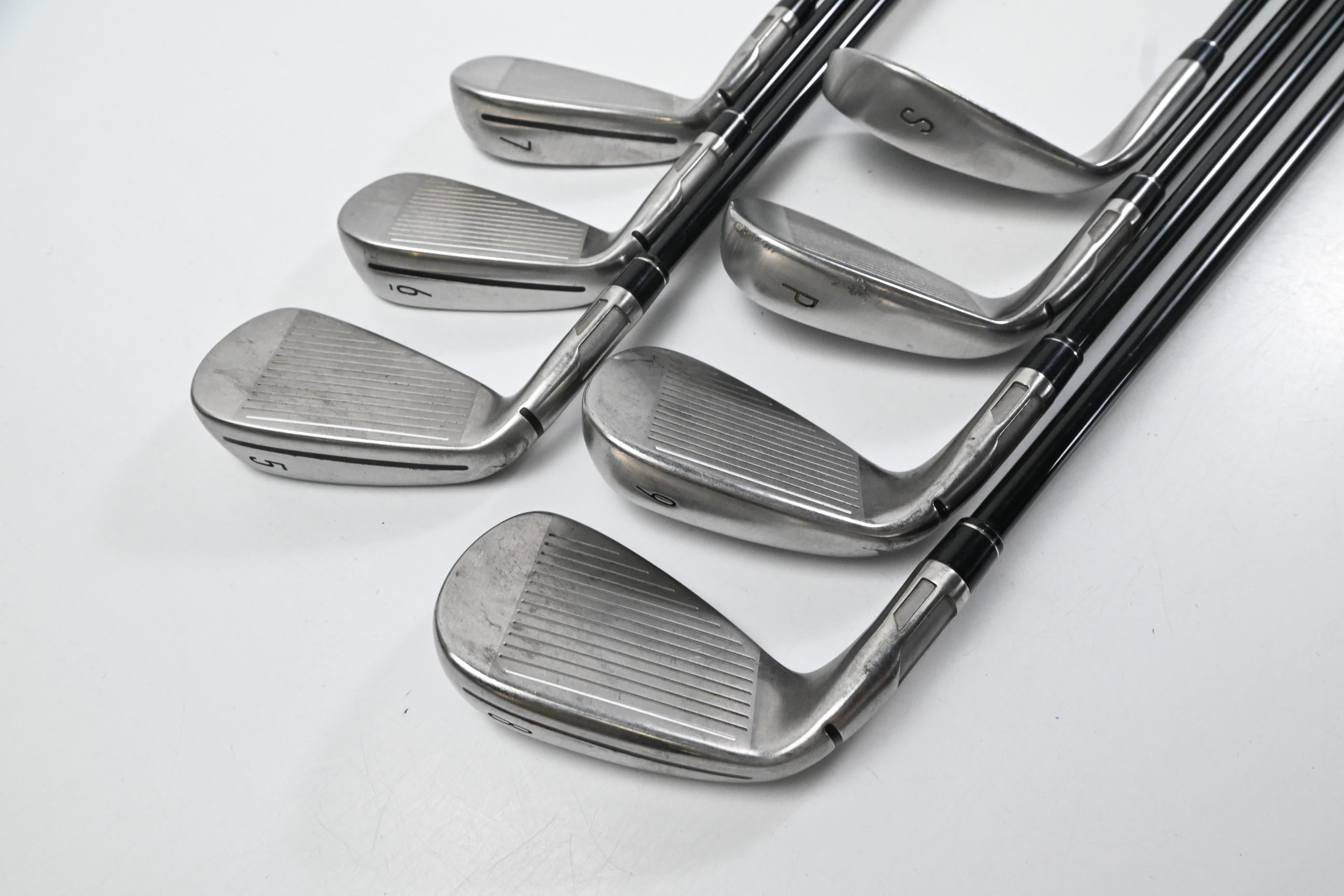 Taylormade Stealth Irons / 5-PW+SW / Regular Flex Fujikura Ventus Red 6 Shafts