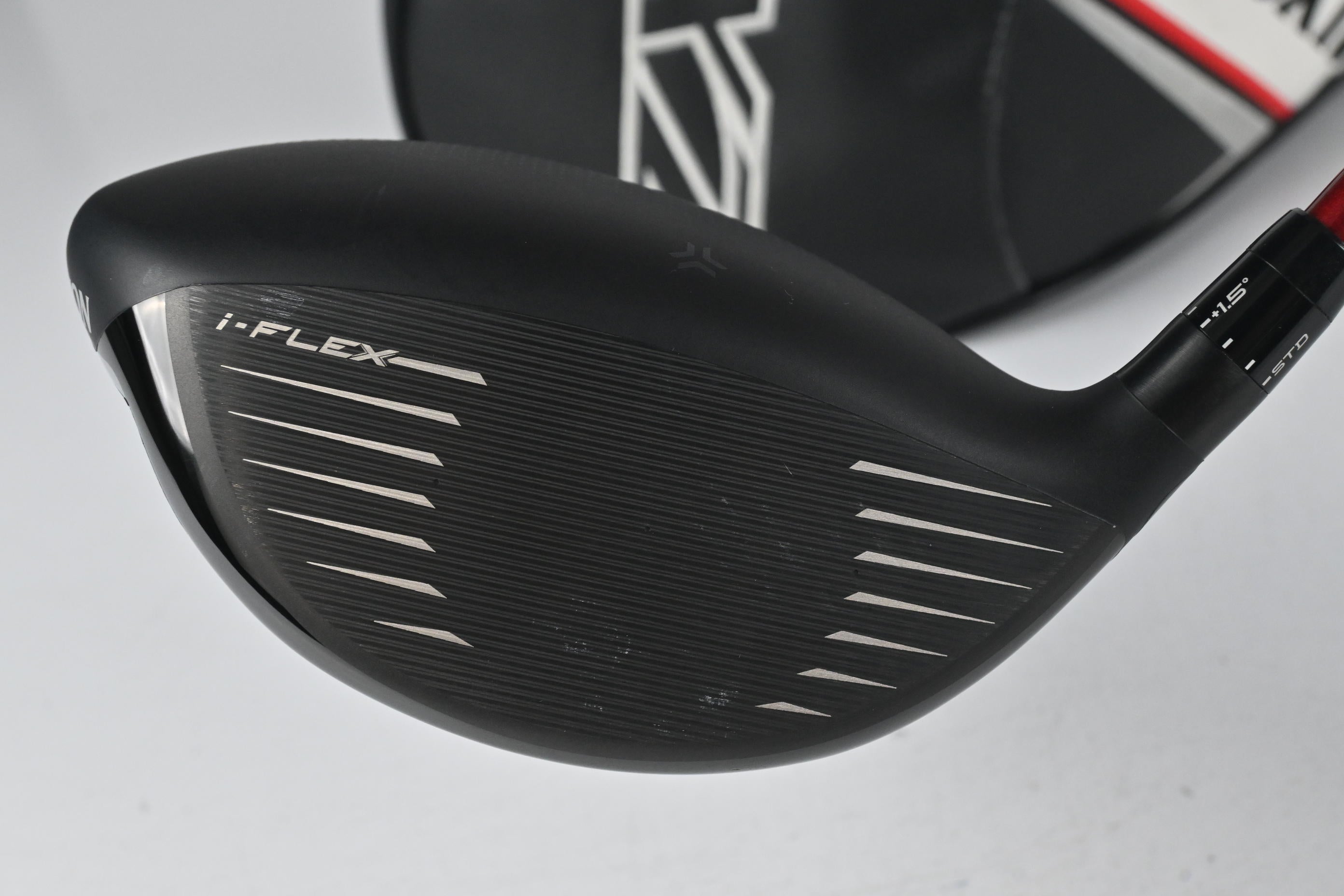 Srixon ZXi Max Driver / 10.5 Degree / Regular Flex Denali Red 50 Shaft