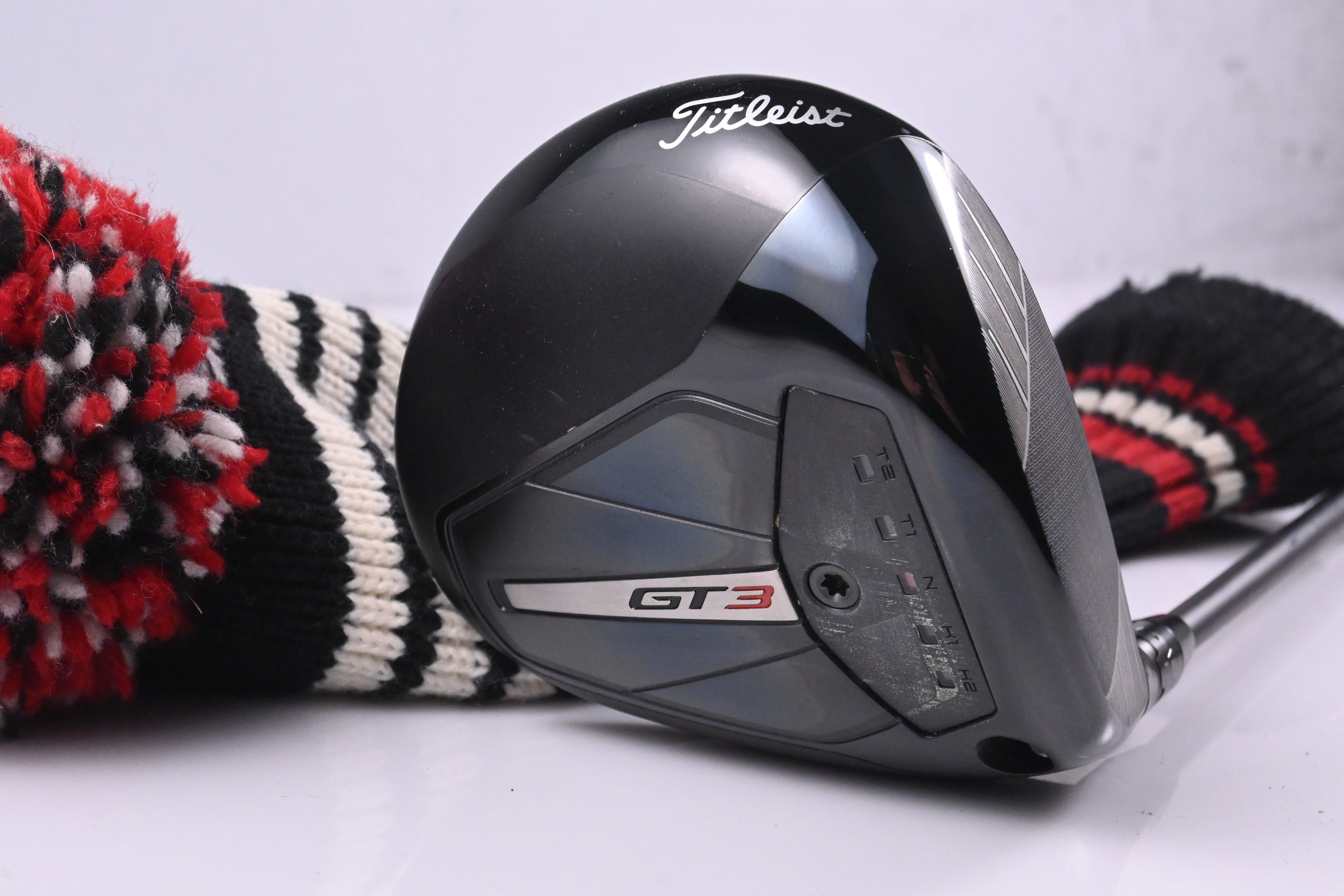 Titleist GT3 Driver / 10 Degree / Regular Flex Hzrdus Gen4 CB Red 50 Shaft