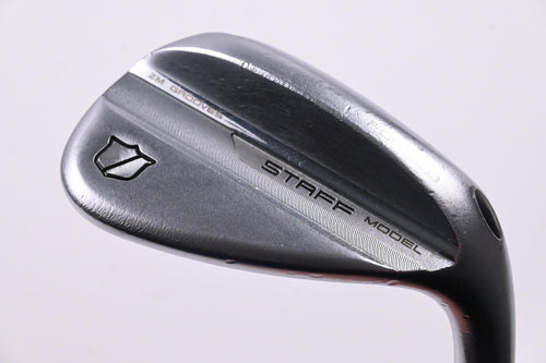 Wilson Staff Model Sand Wedge / 56 Degree / Wedge Flex Dynamic Gold Spinner