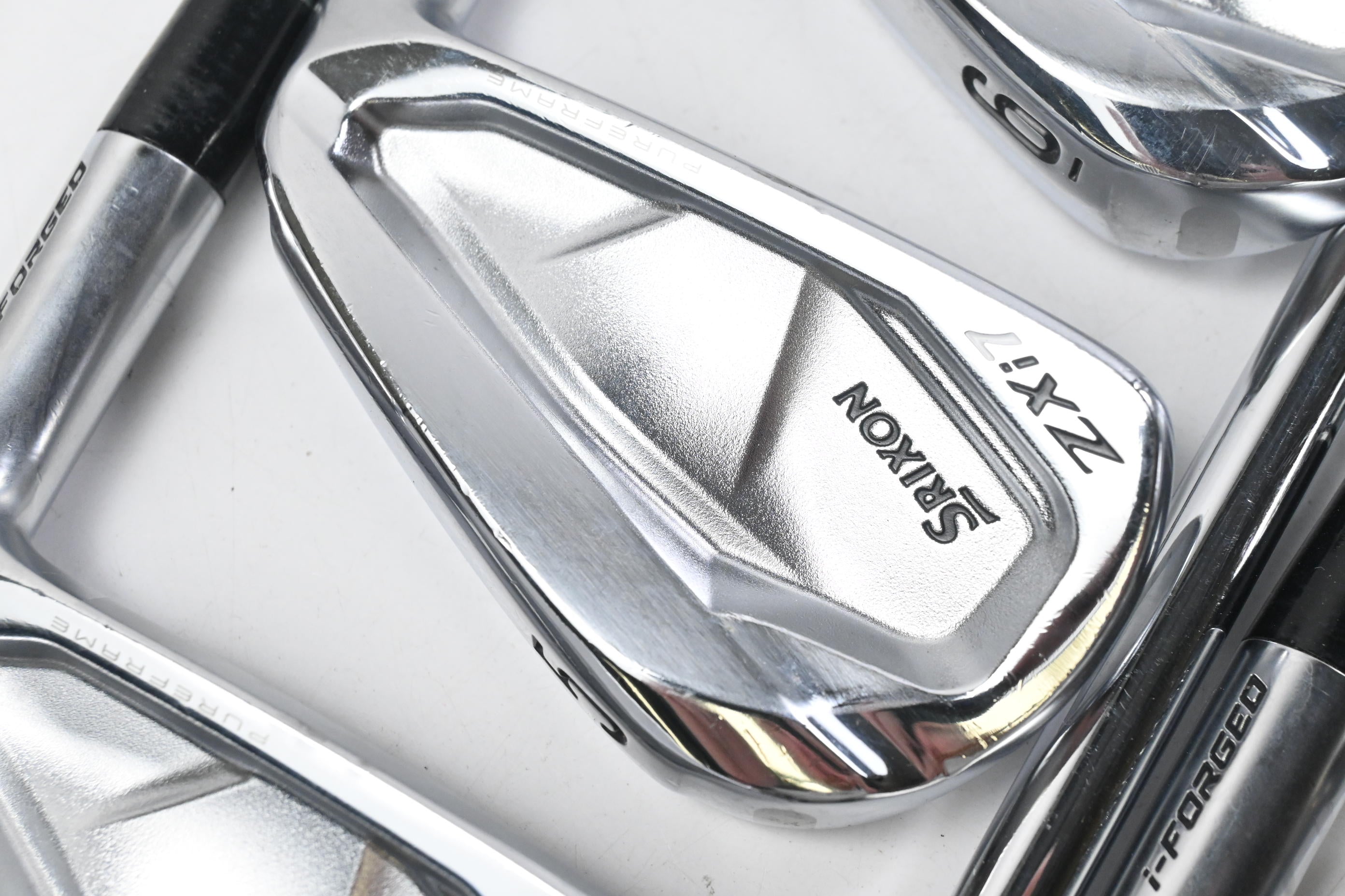 Srixon ZXi7 Irons / 4-PW / Stiff Flex N.S.Pro Modus3 Tour105 Shafts