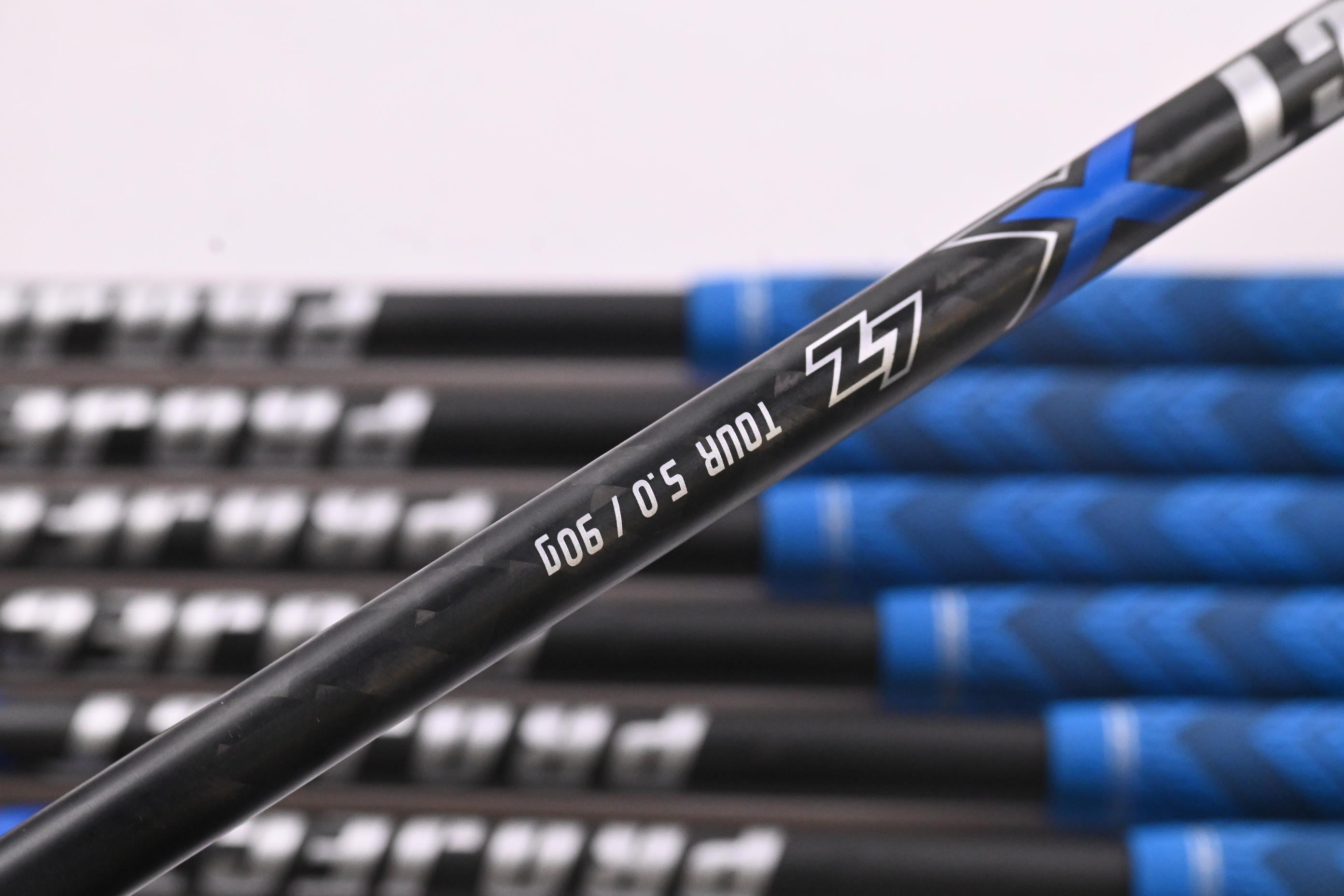 Mizuno MP-18 MMC Irons / 4-PW / Regular Flex Project X 90 Shafts