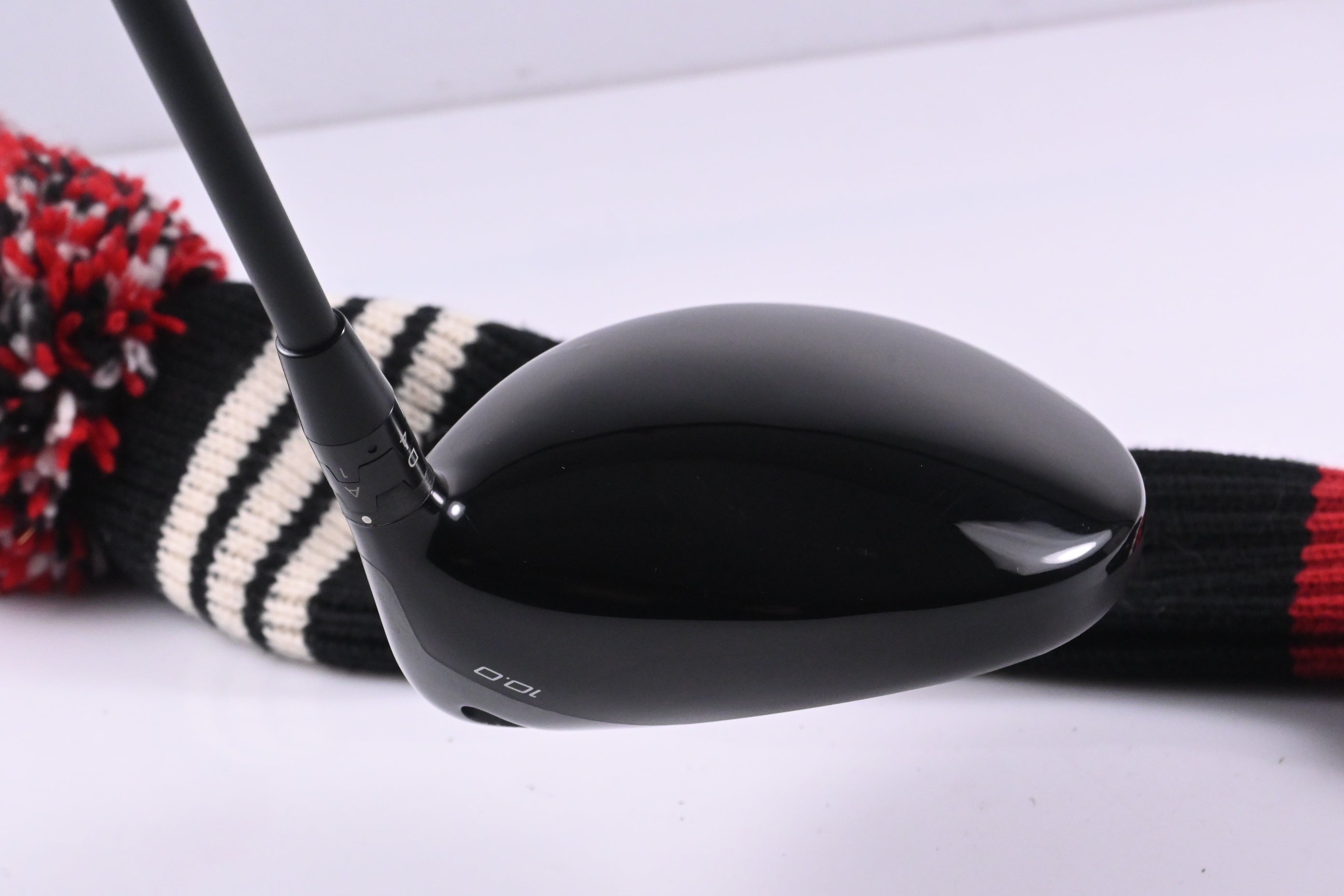 Titleist GT3 Driver / 10 Degree / Regular Flex Hzrdus Gen4 CB Red 50 Shaft