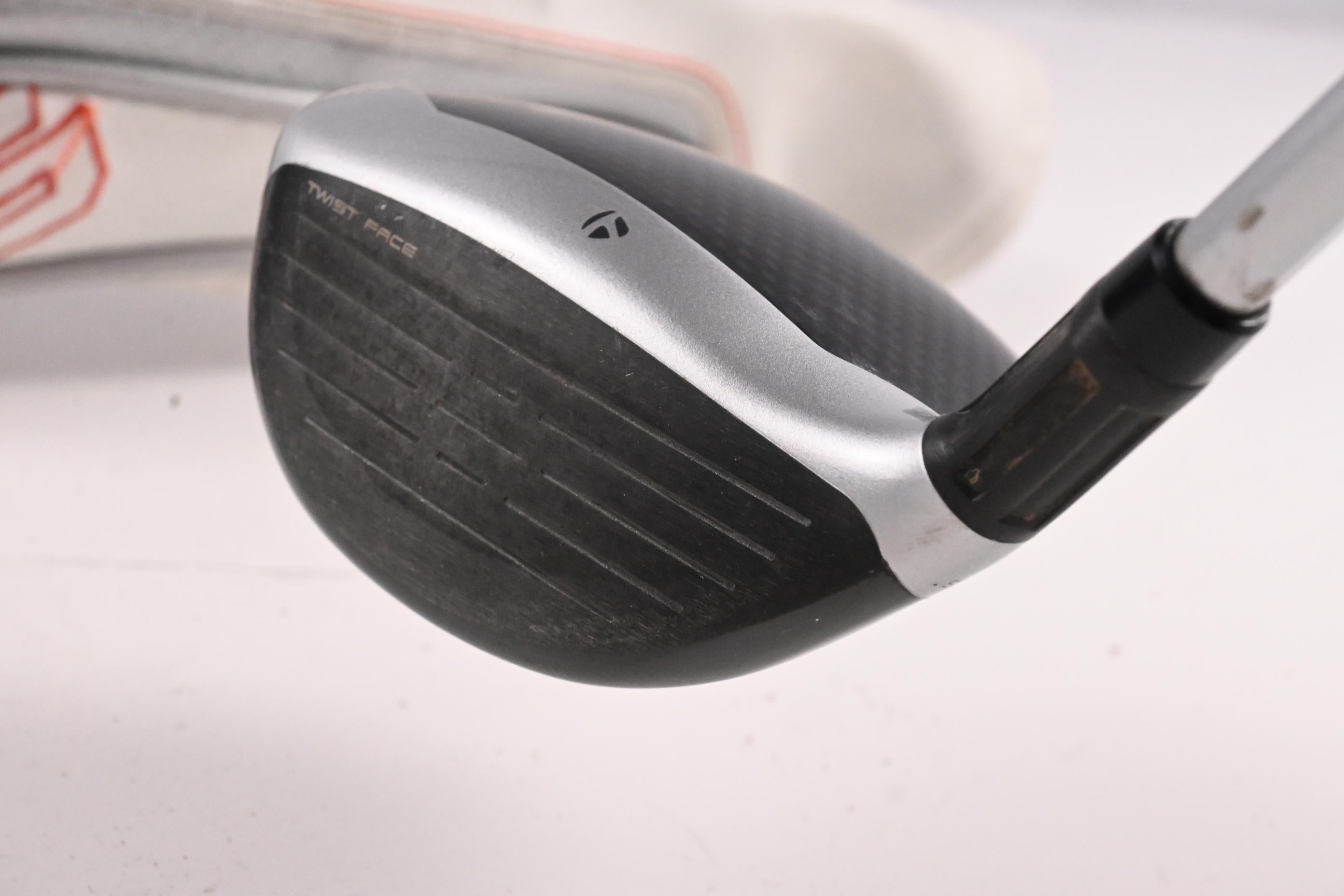 Ladies Taylormade M6 #5 Wood / 19.5 Degree / Ladies Flex Taylormade 45 Shaft