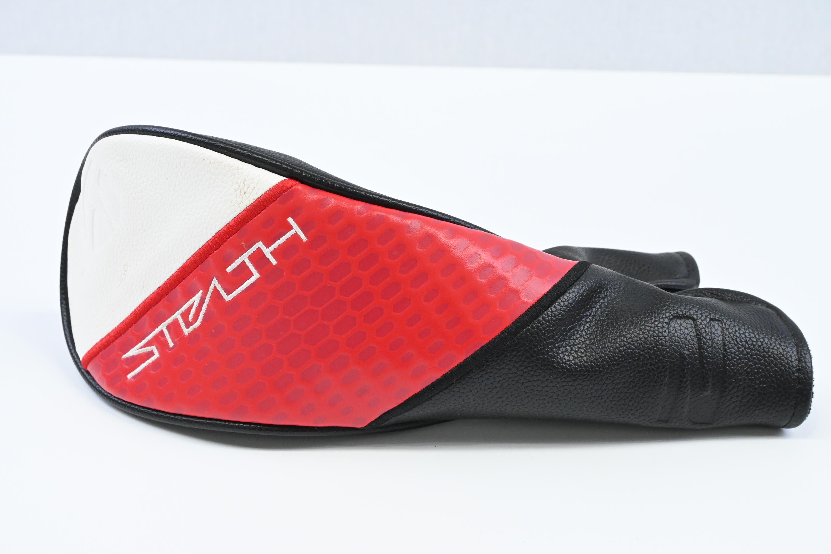 Left Hand Taylormade Stealth 2 Plus #5 Wood / 18 Degree / Stiff Flex Kai'li Red