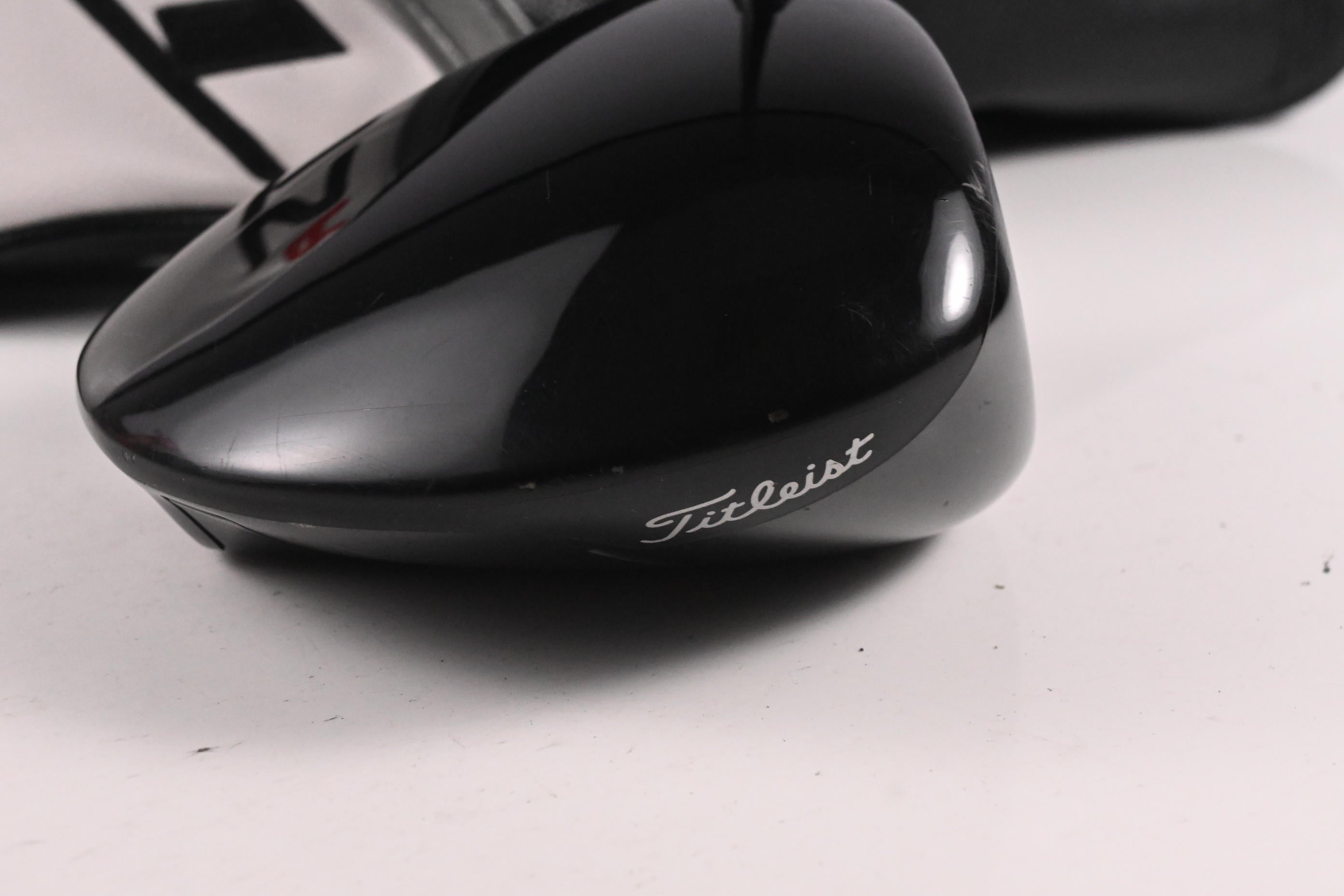 Titleist TSR2 Driver / 9 Degree / Stiff Flex HZRDUS Gen4 Black 70 Shaft