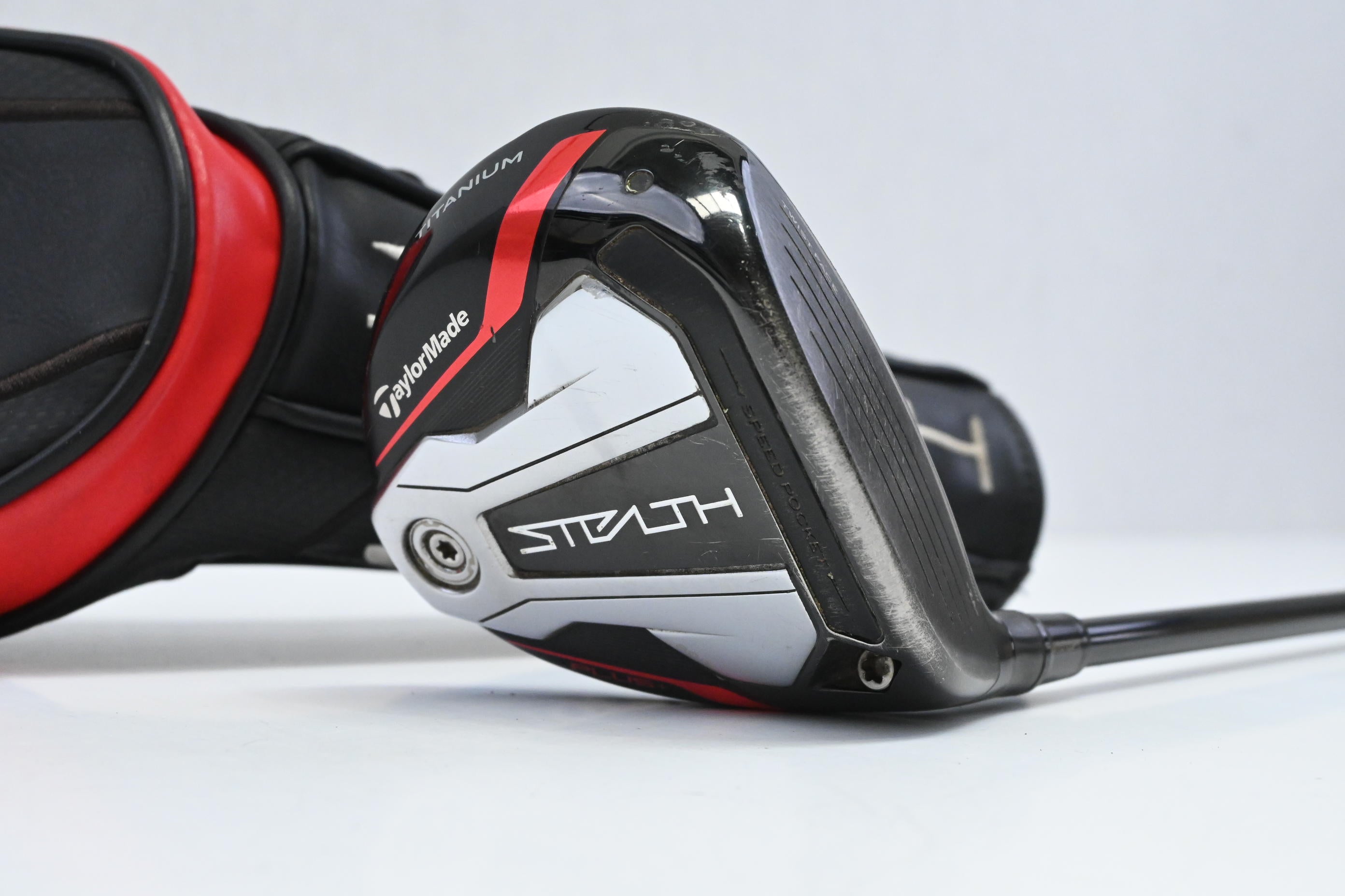 Taylormade Stealth Plus #3 Wood / 15 Degree / Stiff Flex HZRDUS Smoke Red RDX 75