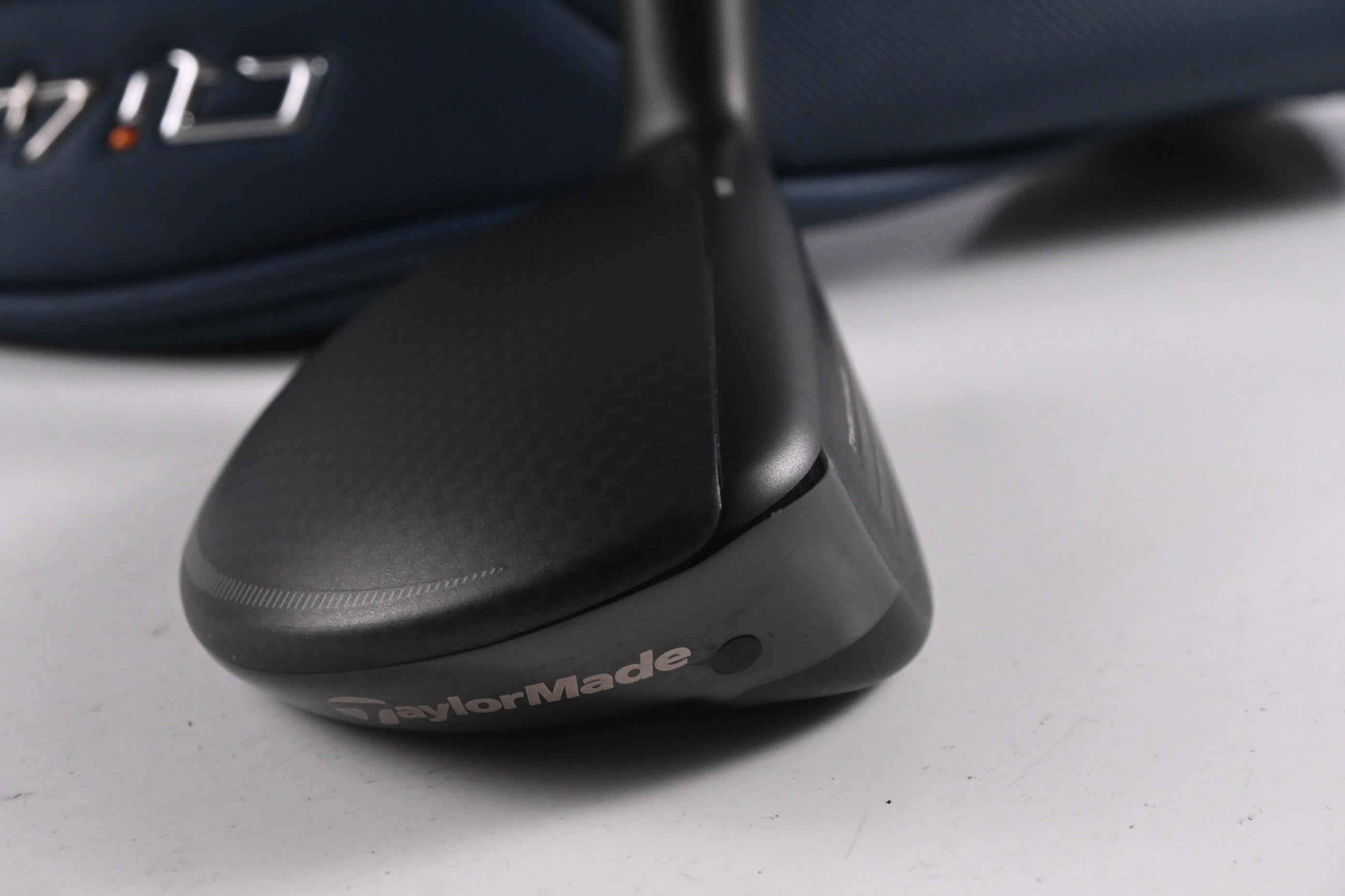 Taylormade Qi4D #3 Hybrid / 19 Degree / Regular Flex KBS Reax 65 Shaft