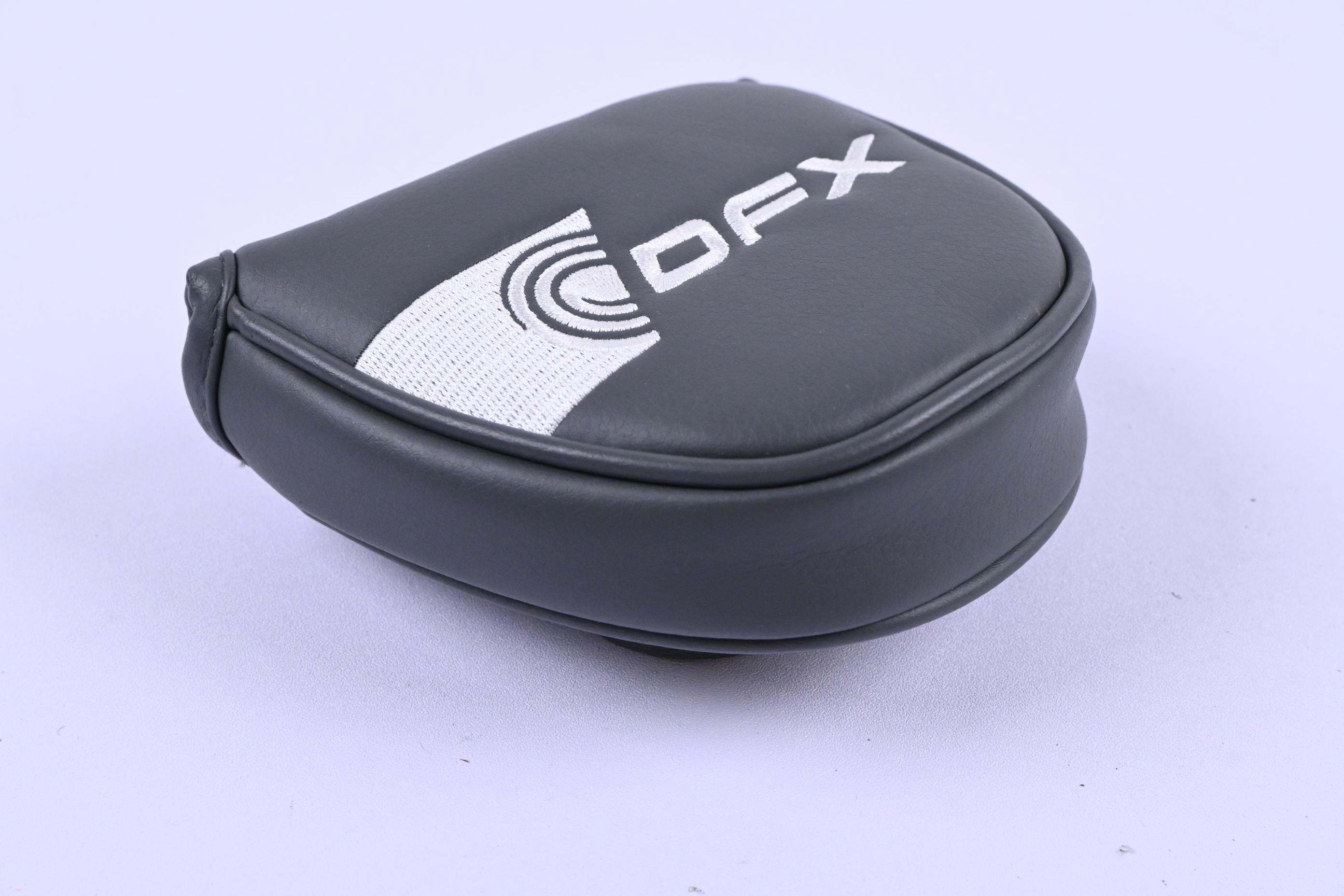 Odyssey DFX 2025 V-Line Fang Putter / 34 Inch
