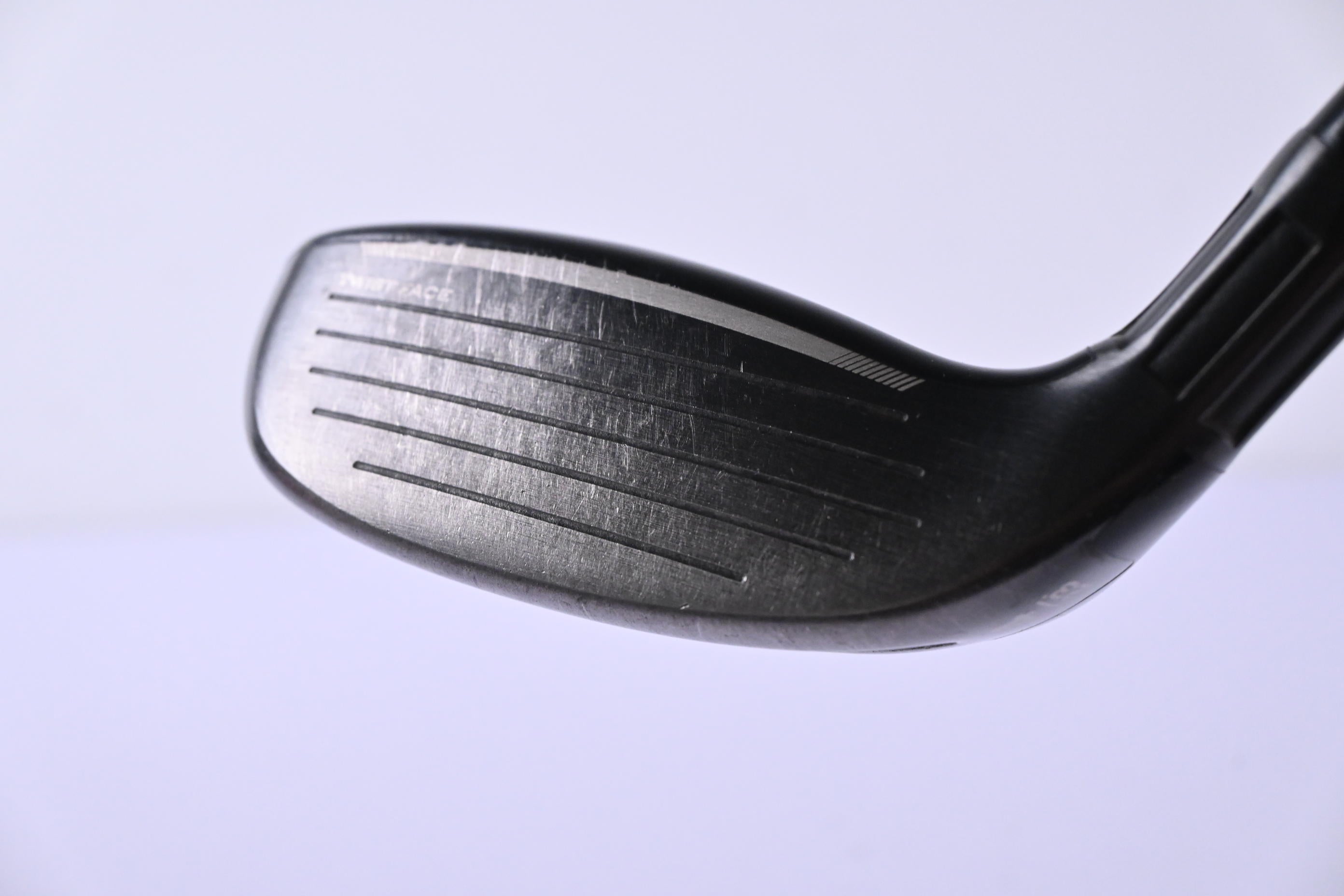 Taylormade Stealth 2 HD #4 Hybrid / 23 Degree / Regular Flex Speeder NX 50 Shaft