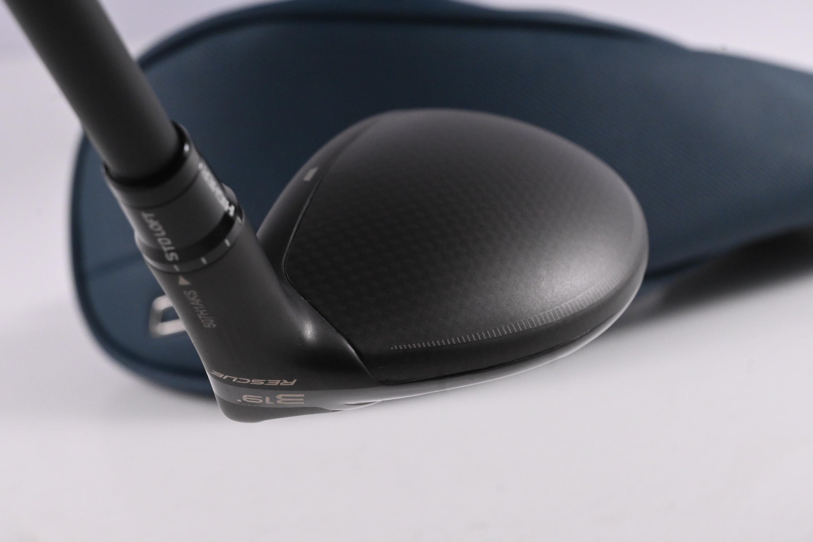 Taylormade Qi4D #3 Hybrid / 19 Degree / Regular Flex KBS Reax 65 Shaft