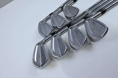 Bridgestone J15 CB Irons / 4-PW / Stiff Flex NS Pro Modus3 Tour 105 Shafts