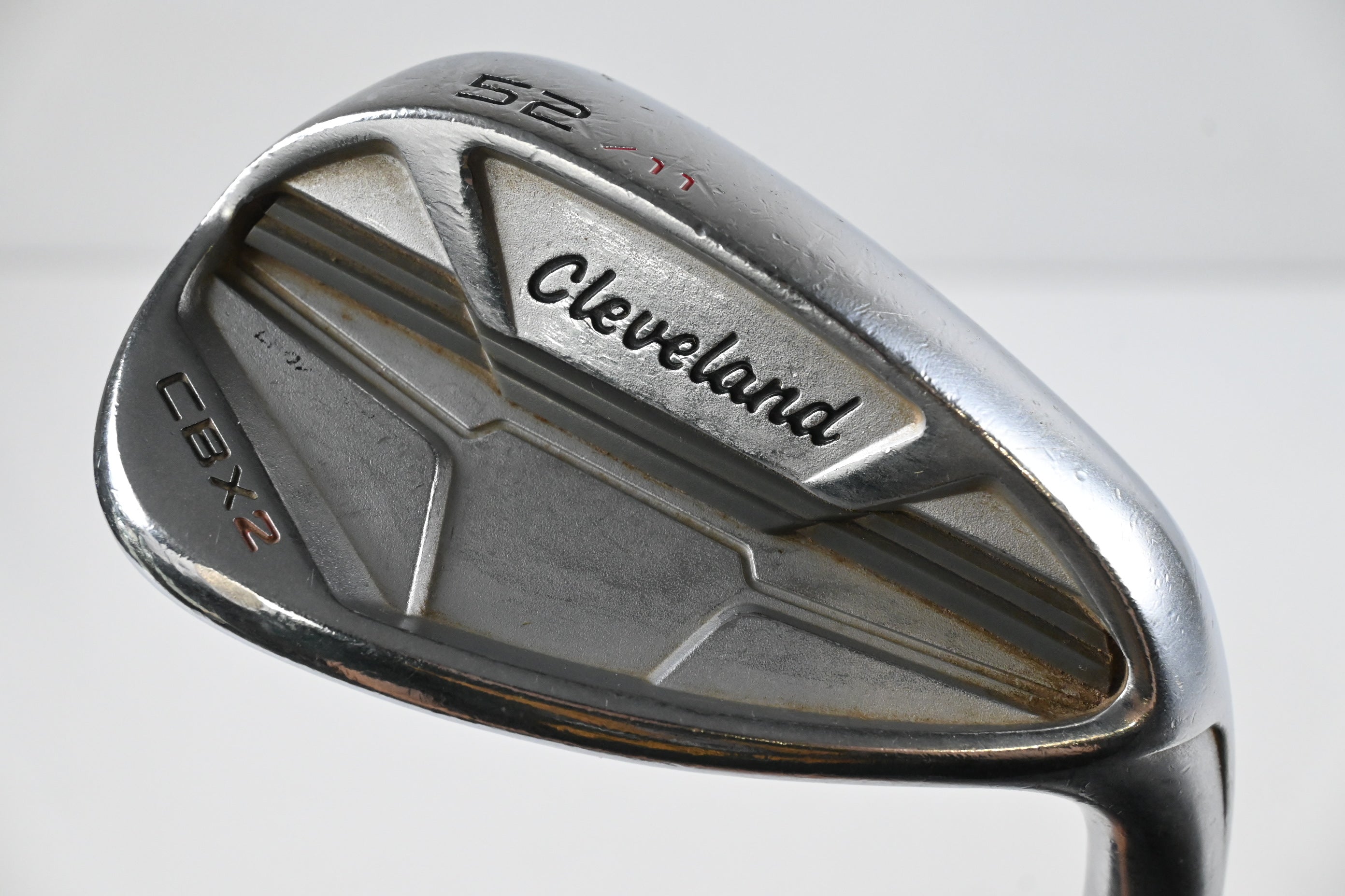 Cleveland CBX 2 Gap Wedge / 52 Degree / Regular Flex UST Mamiya Recoil 95