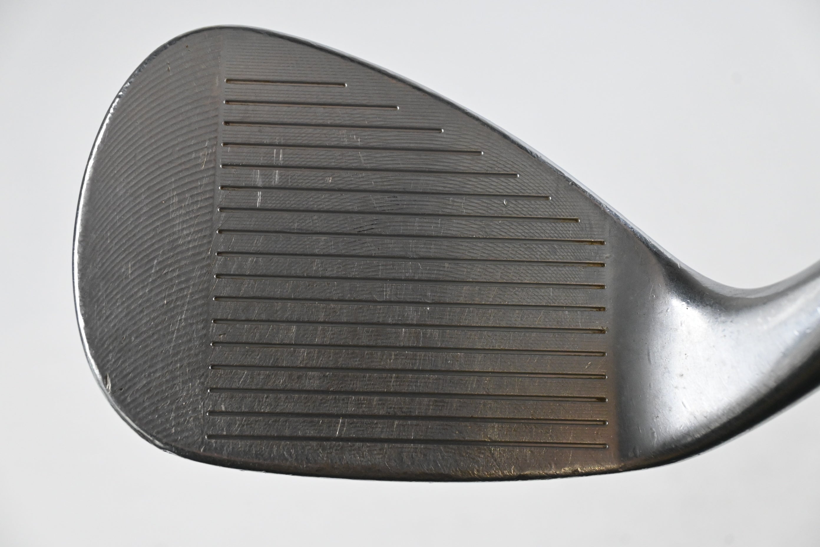 Cleveland CBX 2 Gap Wedge / 52 Degree / Regular Flex UST Mamiya Recoil 95