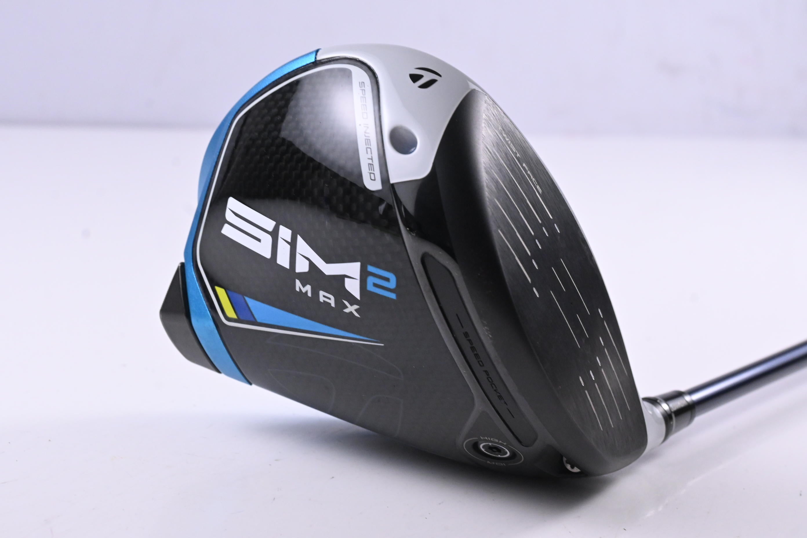 Taylormade SIM2 Max Driver / 10.5 Degree / Regular Flex Fujikura Ventus Blue 5