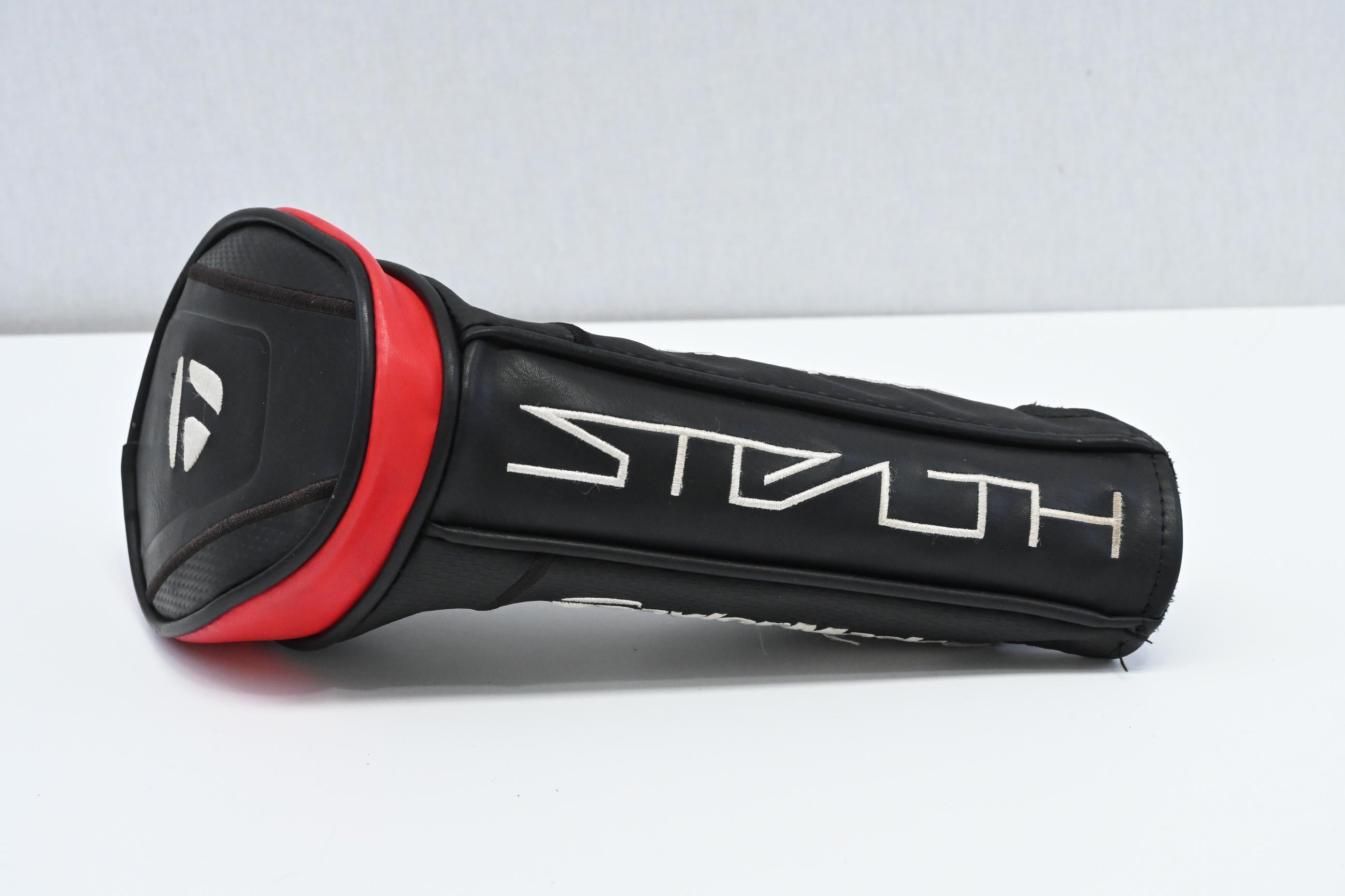 Taylormade Stealth Plus #3 Wood / 15 Degree / Stiff Flex HZRDUS Smoke Red RDX 75