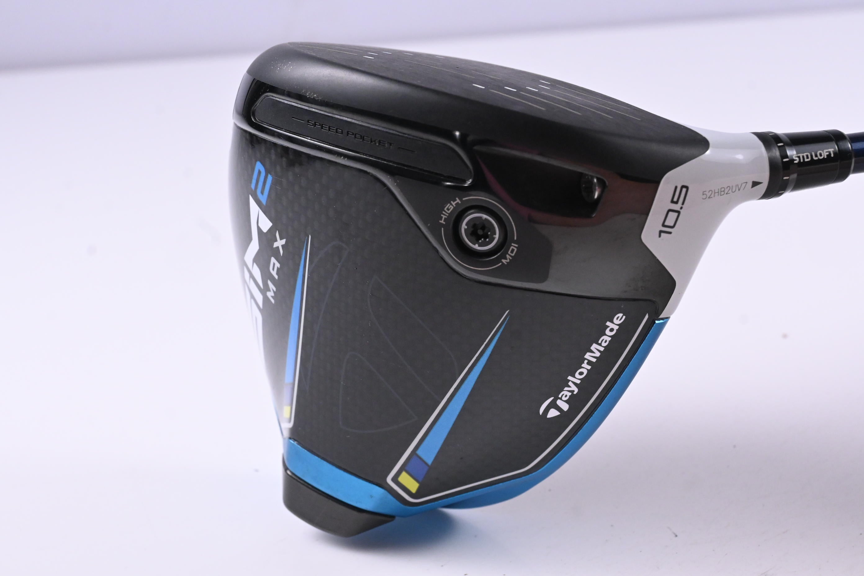 Taylormade SIM2 Max Driver / 10.5 Degree / Regular Flex Fujikura Ventus Blue 5