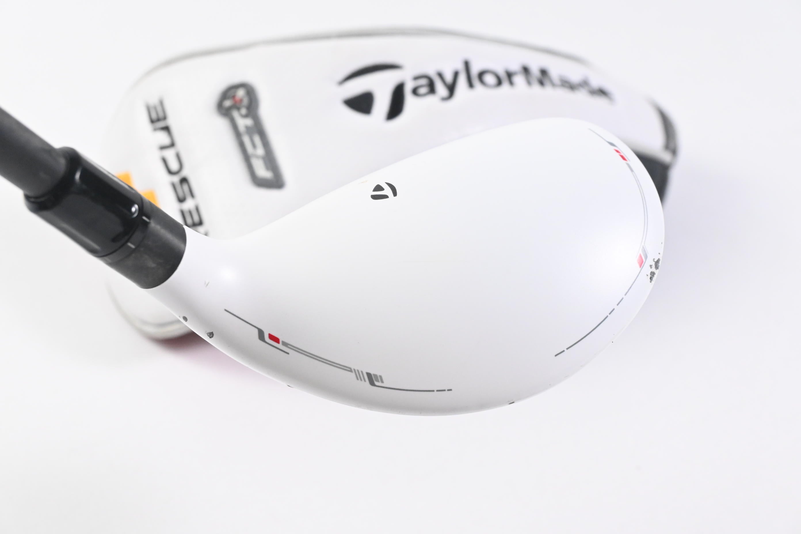 Taylormade Rescue 11 #3 Hybrid / 18 Degree / Regular Flex Aldila RIP 65 Shaft