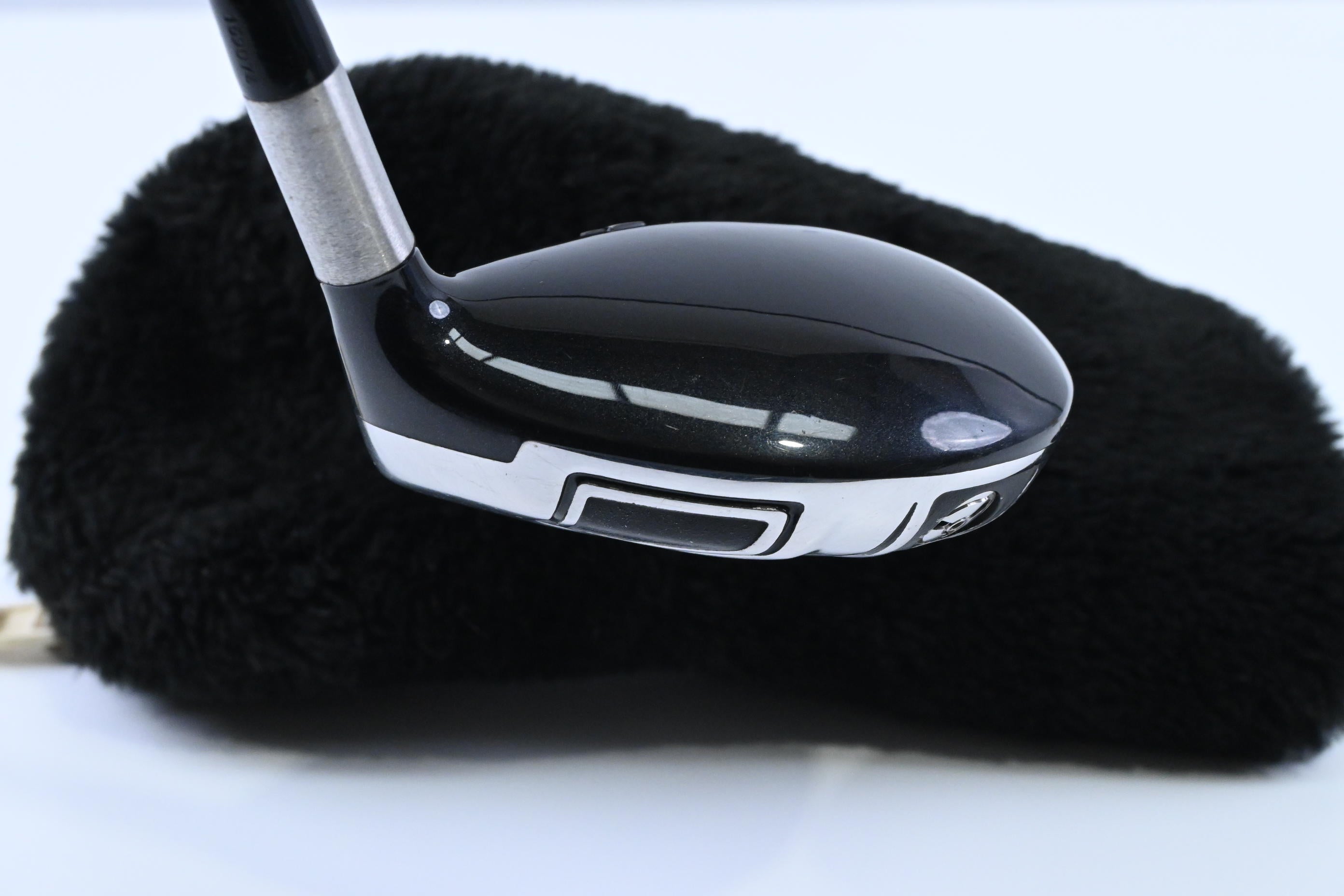 Titleist 909 F3 #3 Wood / 15 Degree / Stiff Flex Aldila VooDoo Shaft