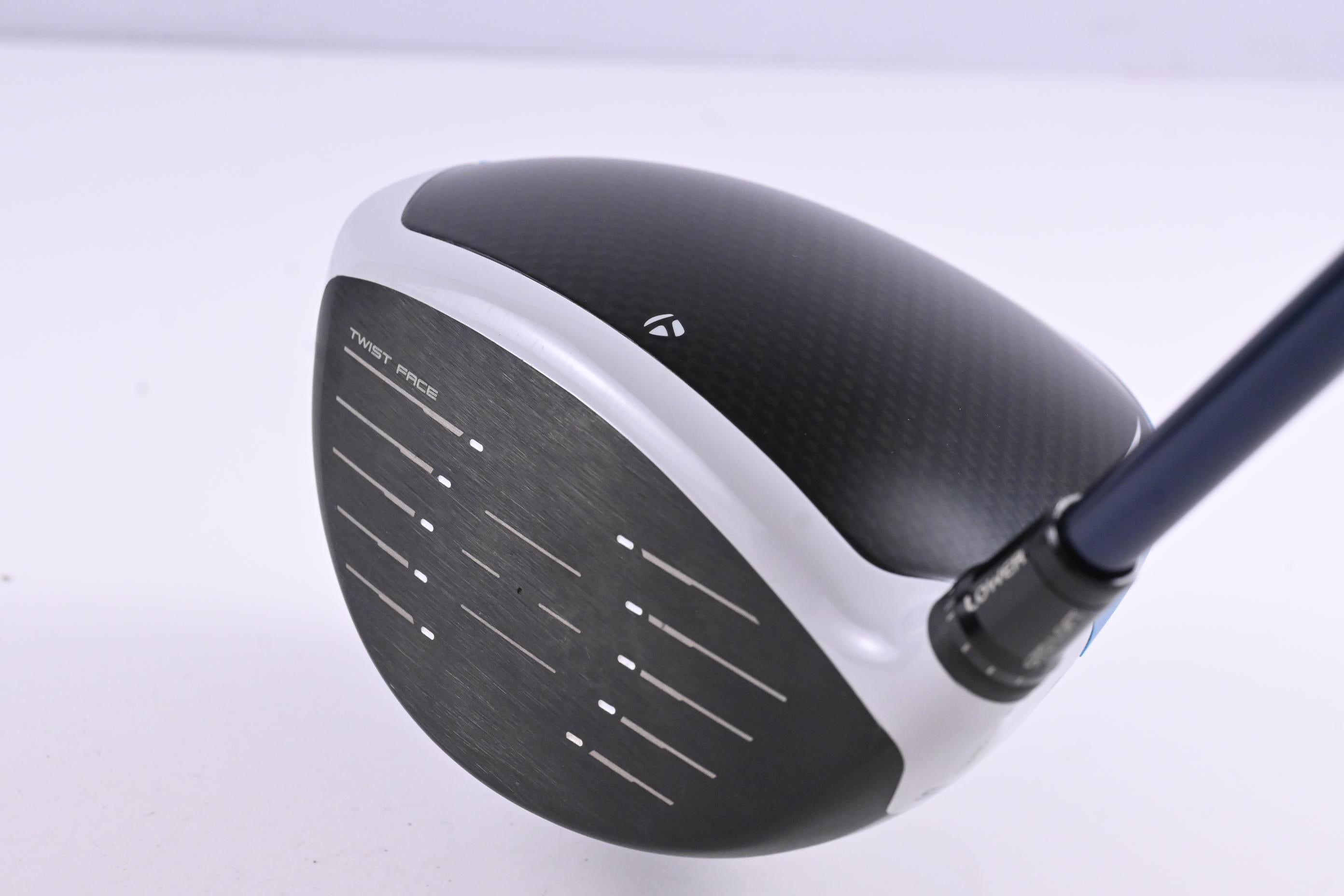 Taylormade SIM2 Max Driver / 10.5 Degree / Regular Flex Fujikura Ventus Blue 5