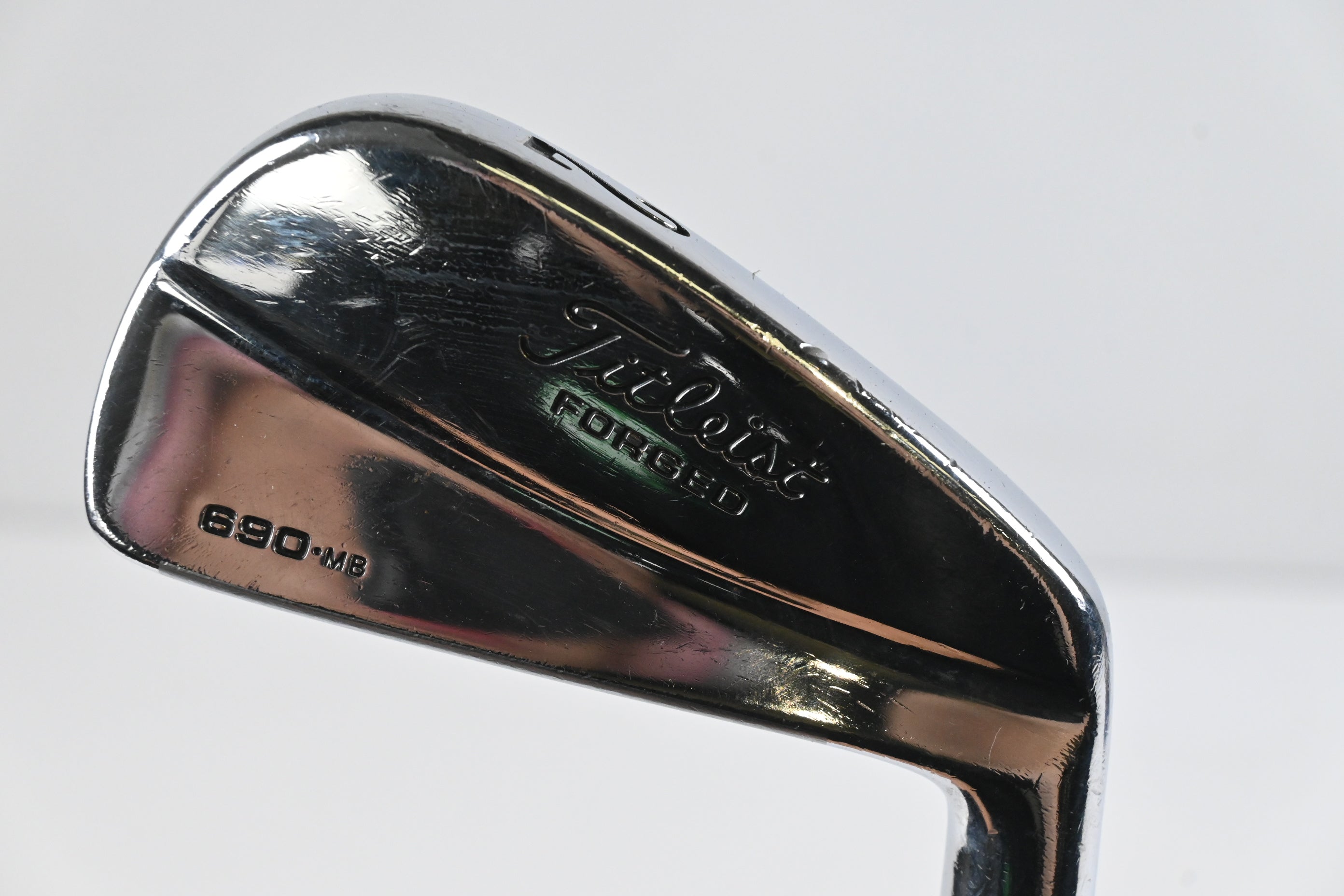 Titleist 690MB #2 Iron / 19 Degree / Stiff Flex Dynamic Gold S300 Shaft