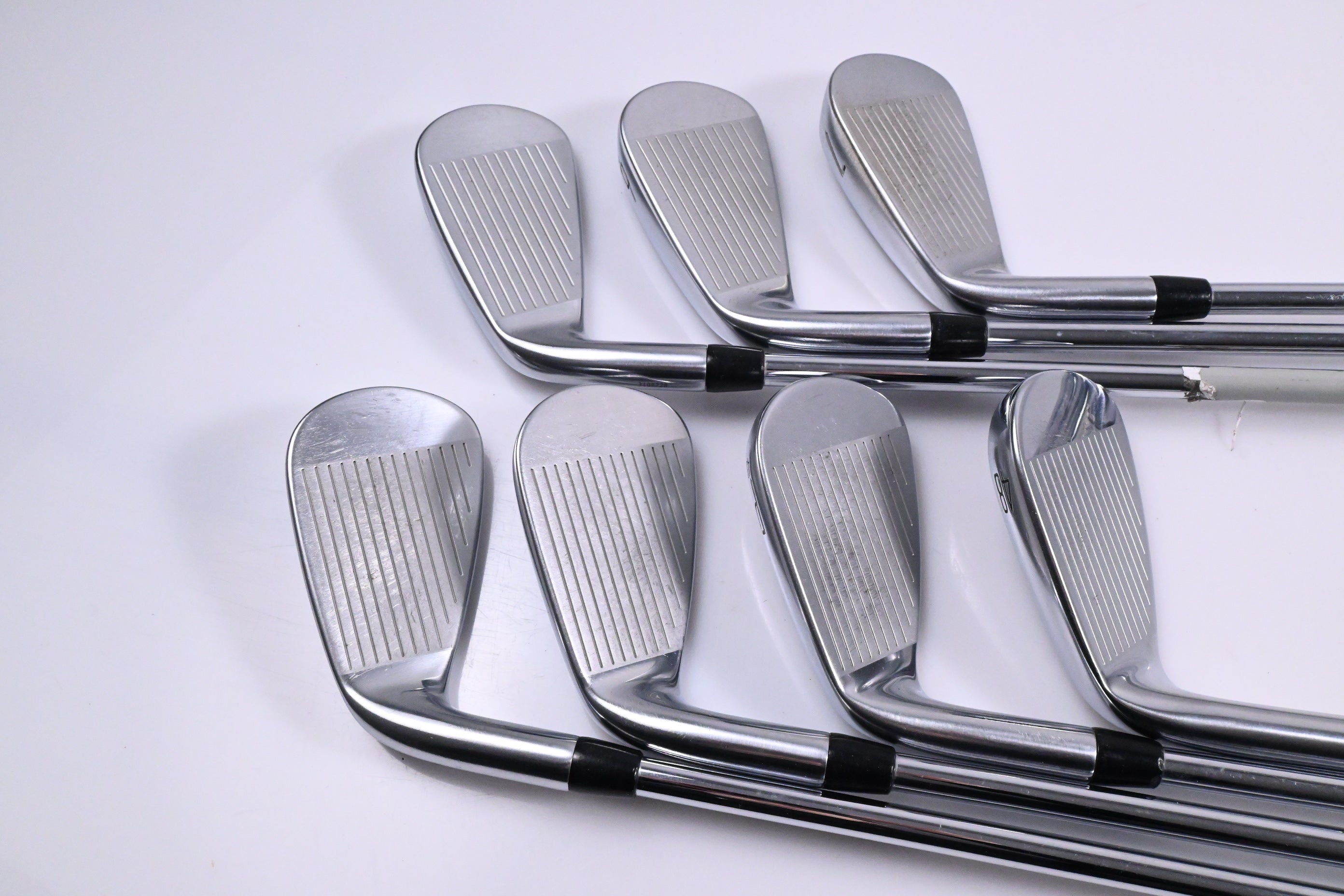 Titleist T350 Irons / 5-PW+GW / Regular Flex AMT Red R300 Shafts